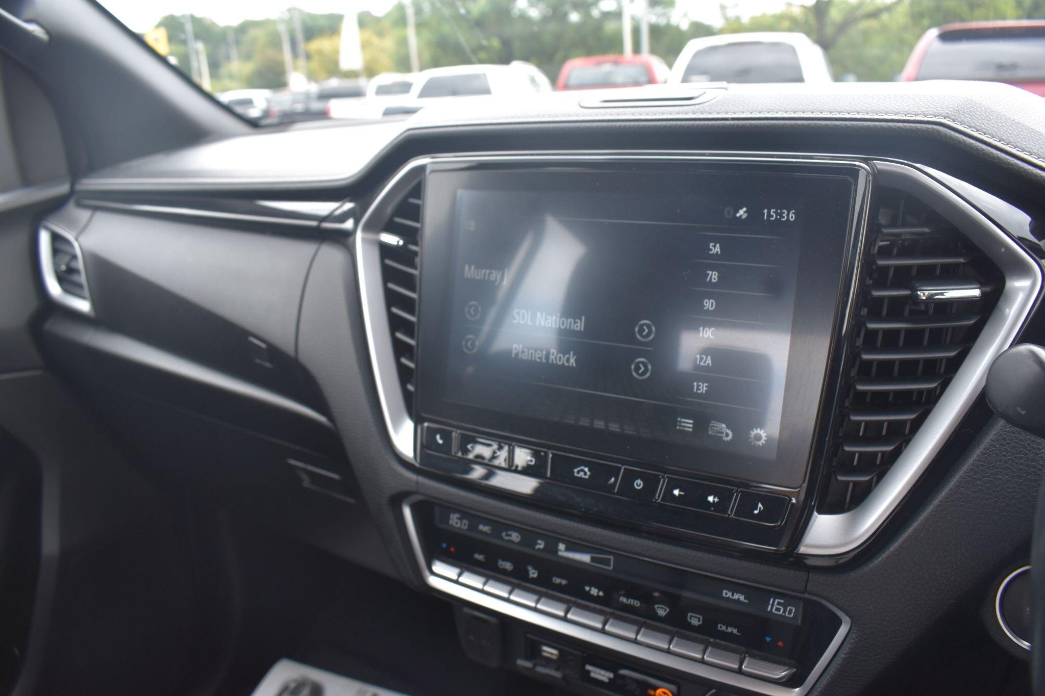 D-Max - 1.9 TD V-Cross Auto 4WD Euro 6 (s/s) 4dr - Image 19