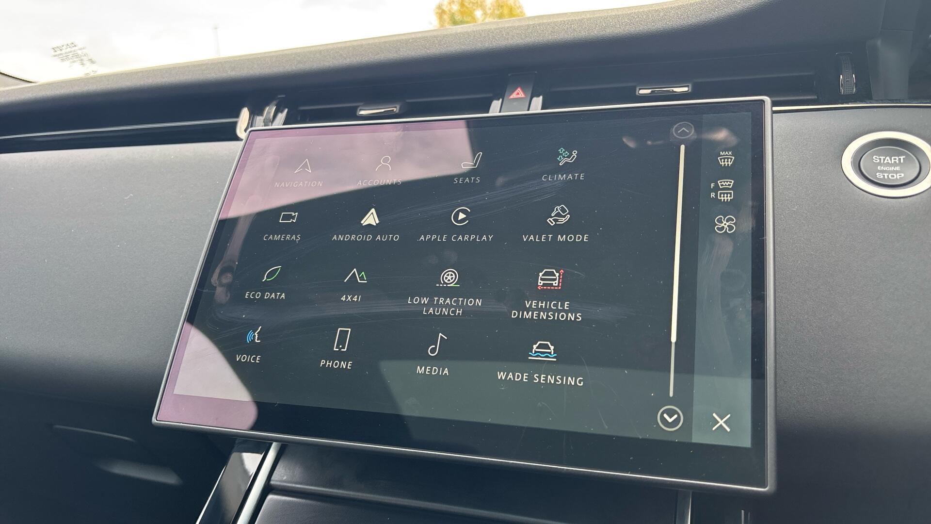 Land Rover Range Rover Evoque view 33