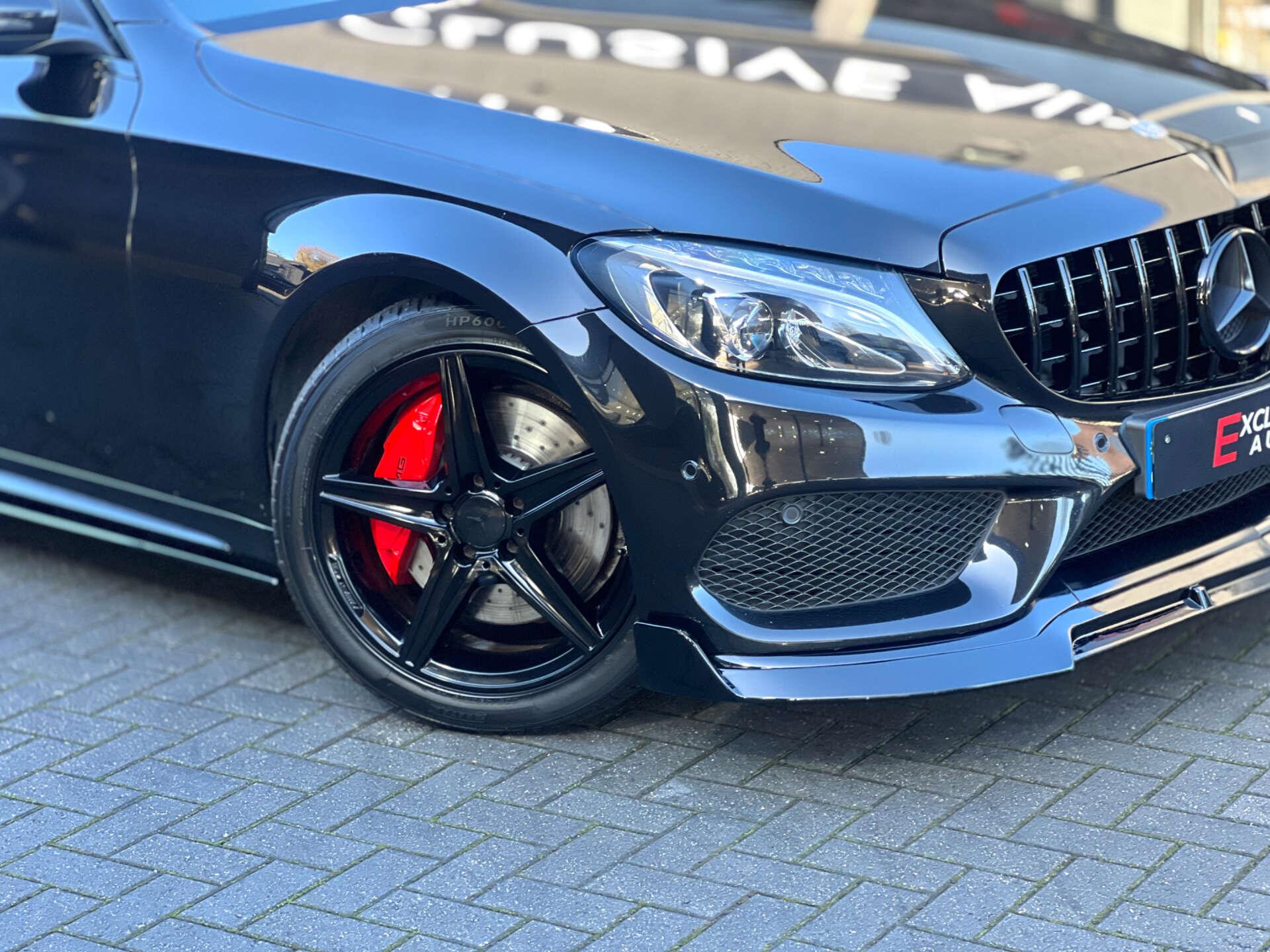 Mercedes-Benz C-Class view 6