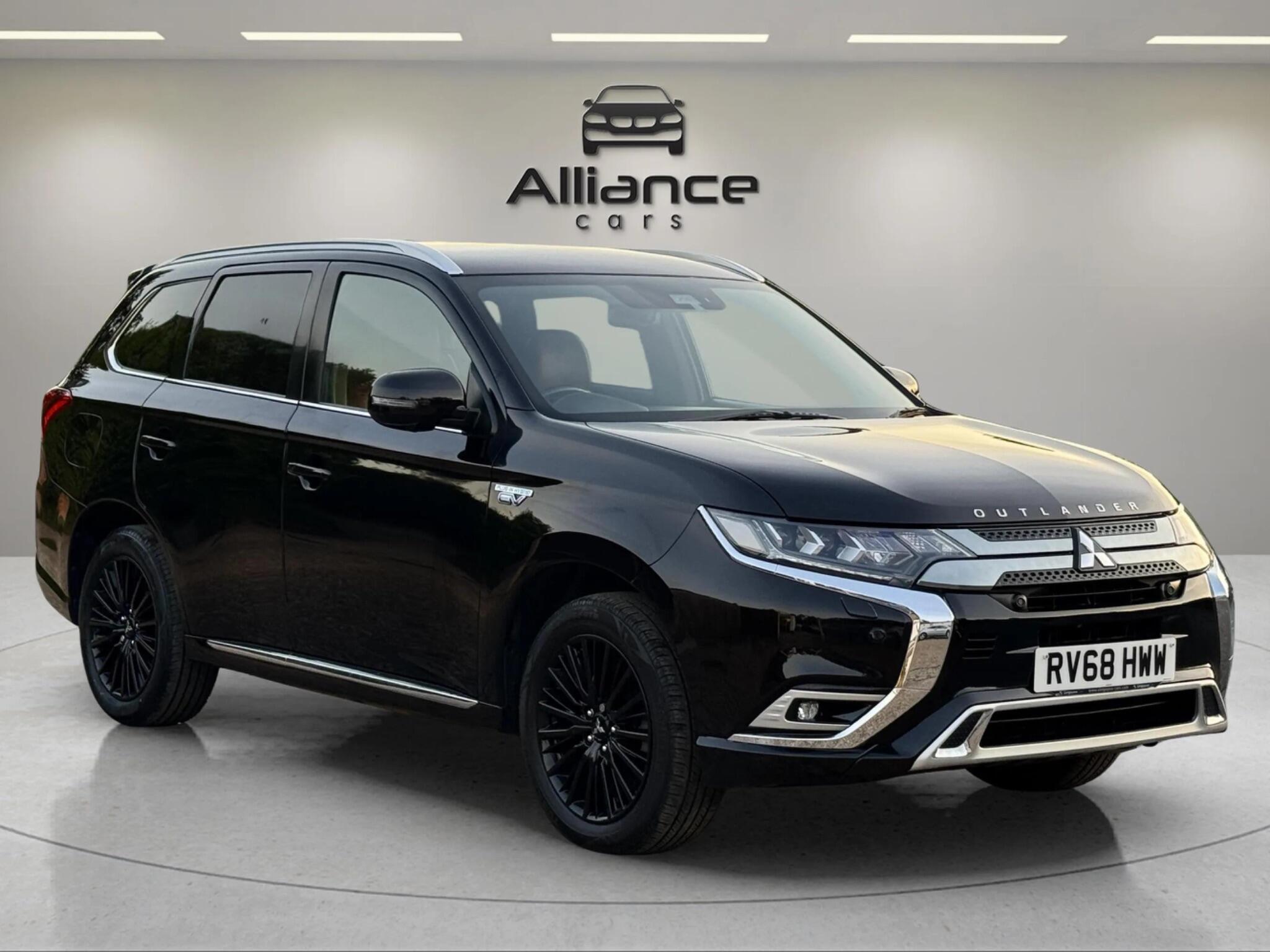 Mitsubishi Outlander view 17