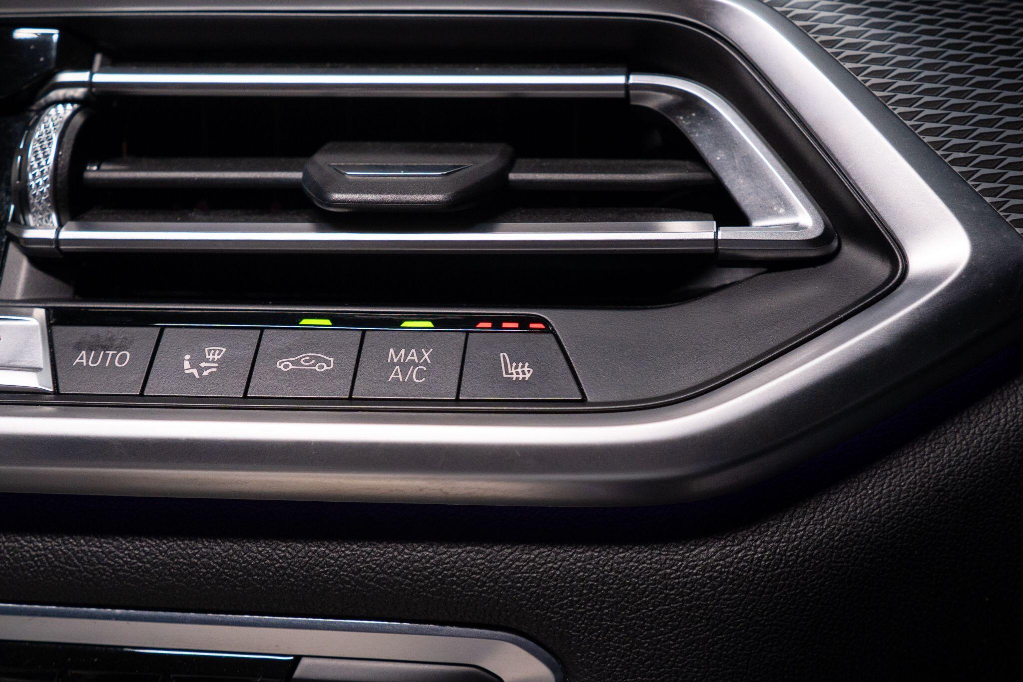 BMW X5 view 29