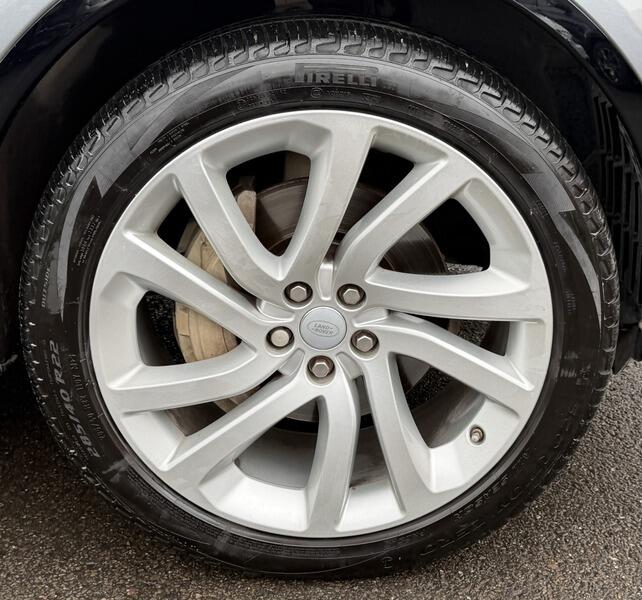 Land Rover Discovery 3 view 25