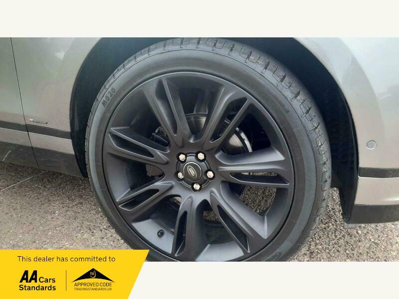 2019 Land Rover Range Rover Velar 2.0 D240 R-Dynamic HSE Auto 4WD Euro 6 (s/s) 5dr • 55,000 miles image 56