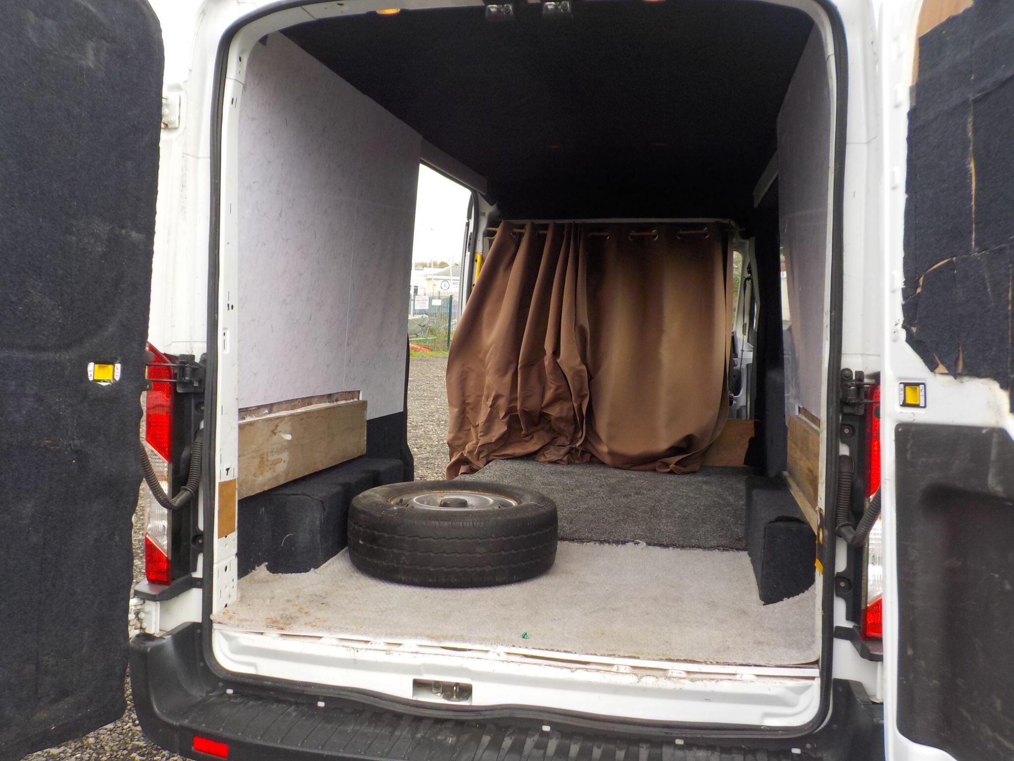 Ford Transit 2.0 350 EcoBlue RWD L3 H2 Euro 6 5dr