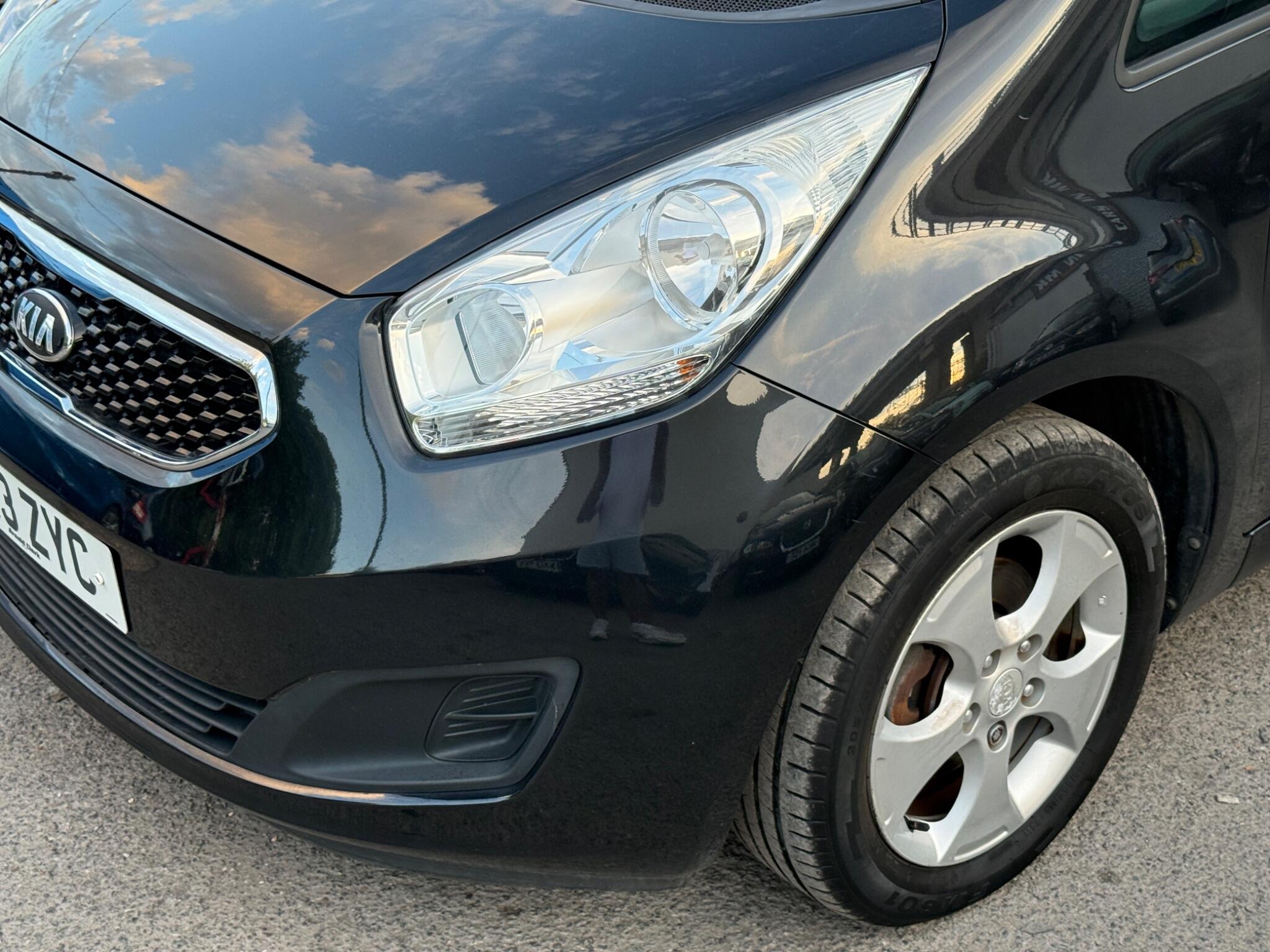Kia Venga - Image 23