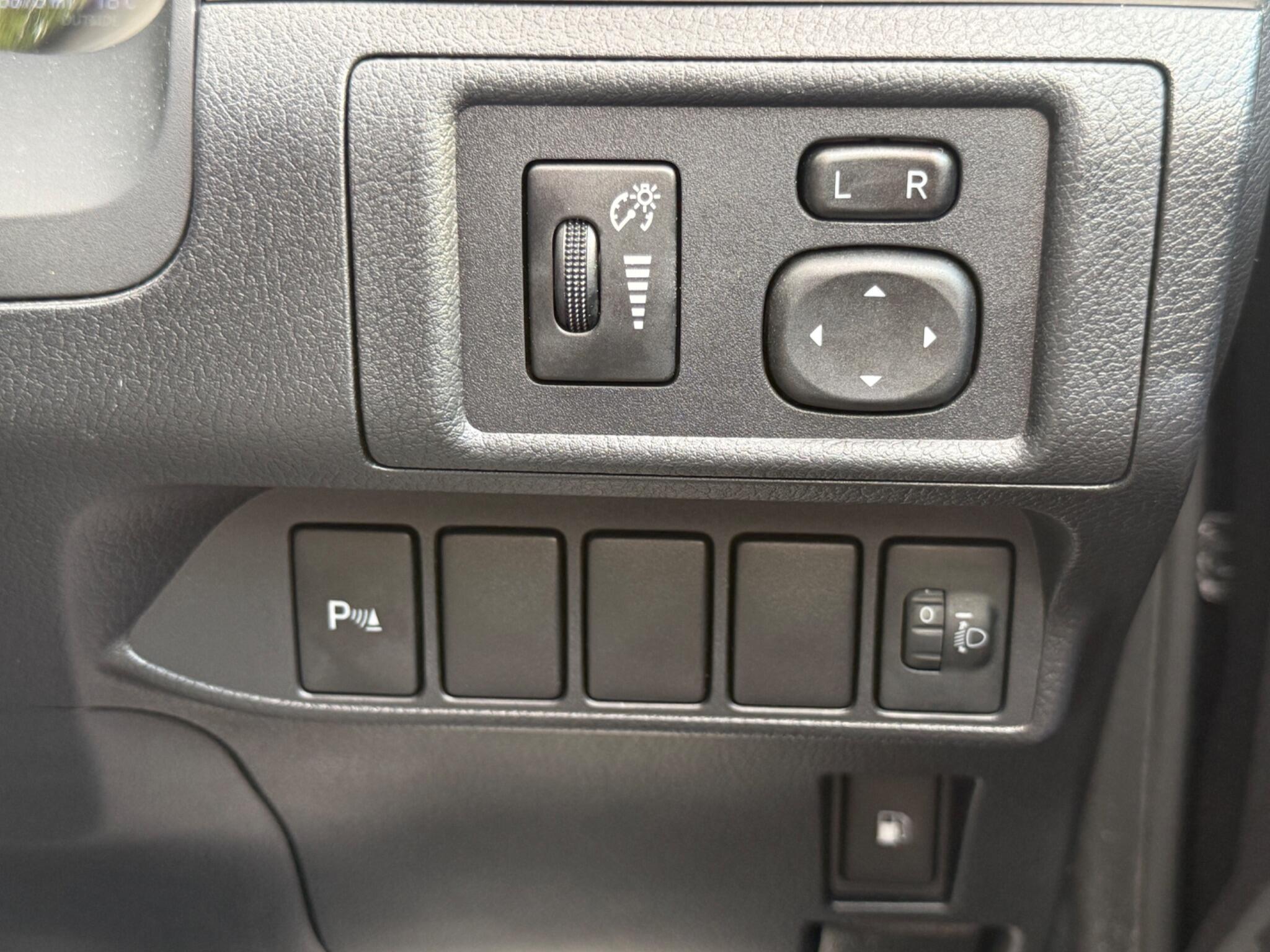 Lexus CT - Image 74