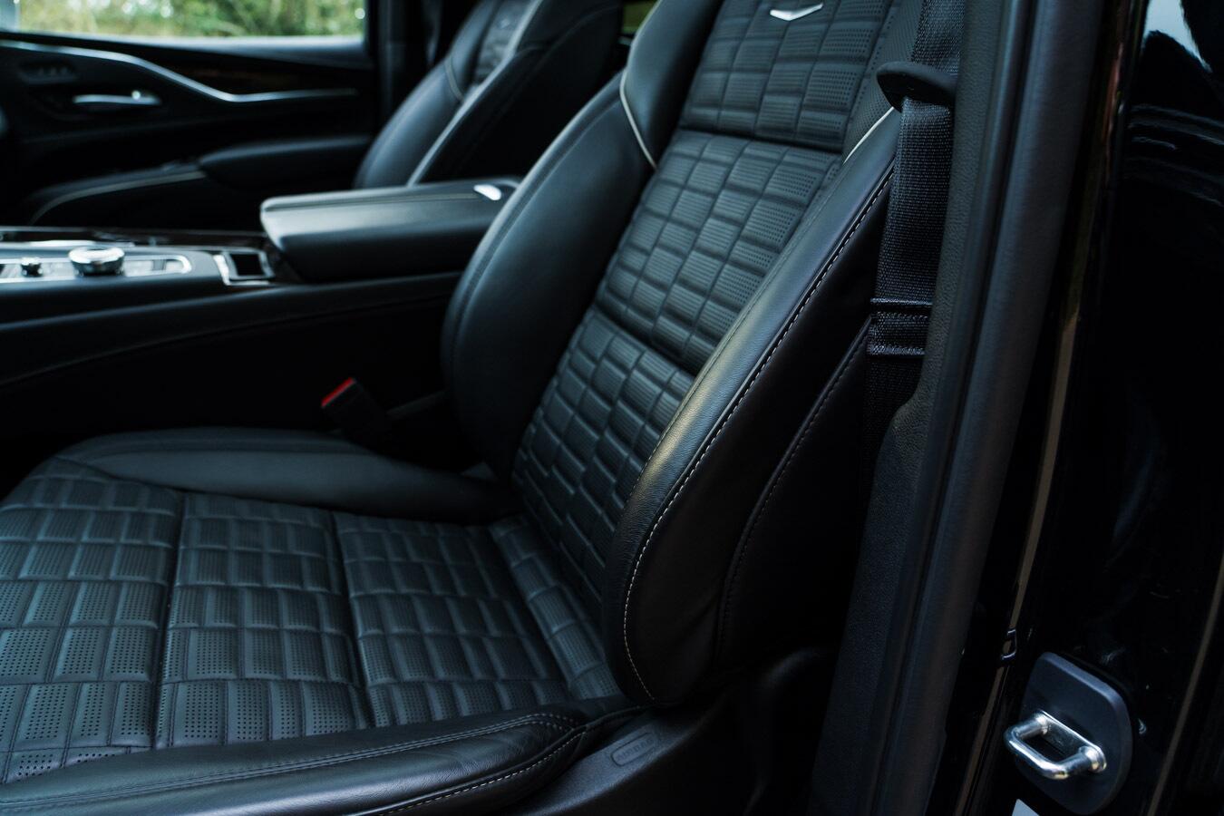 Cadillac Escalade view 52