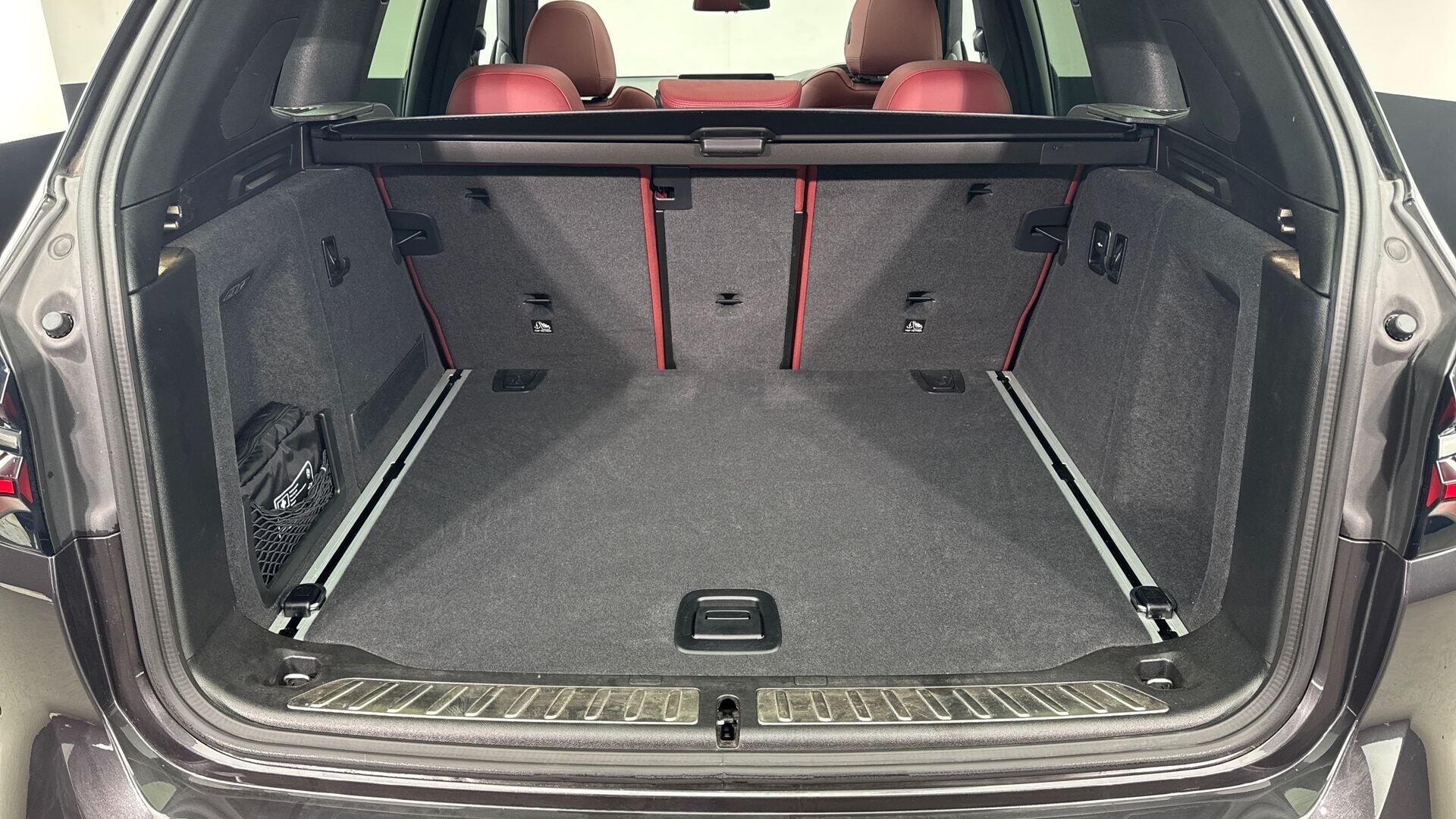 BMW X3 view 13