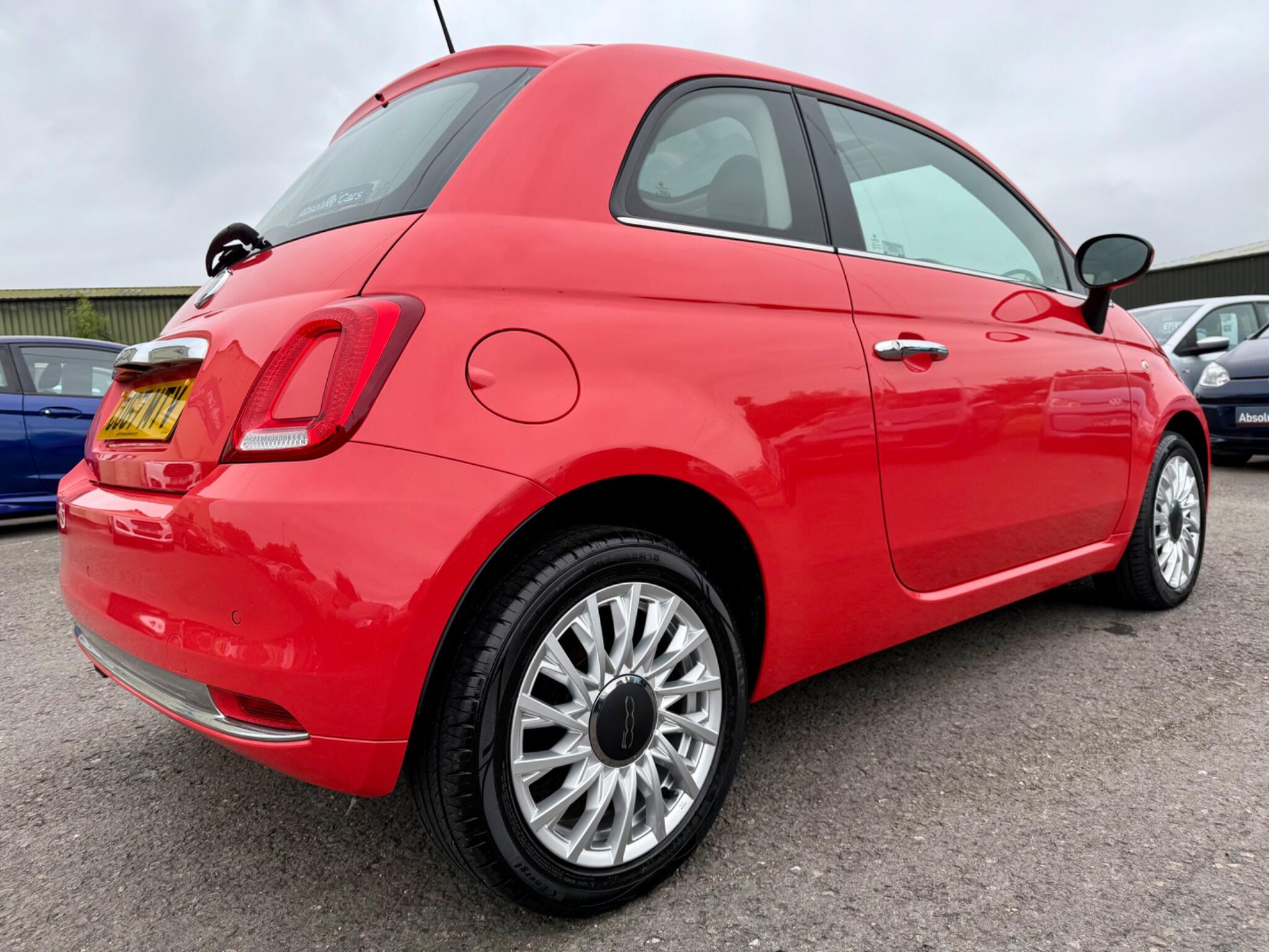 2017 Fiat 500 1.2 Lounge Euro 6 (s/s) 3dr • 71,730 miles image 9