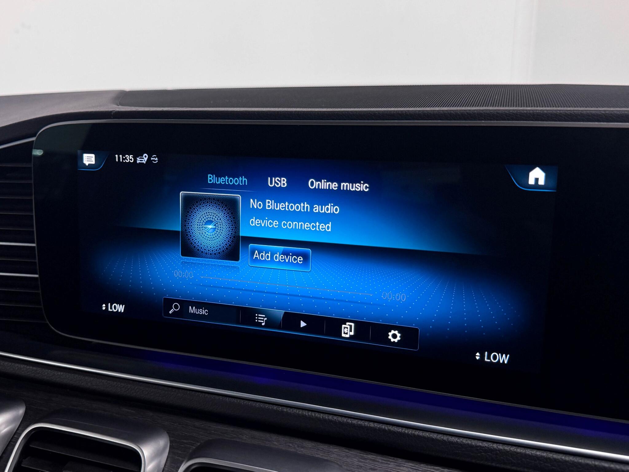 Mercedes-Benz Gle view 49