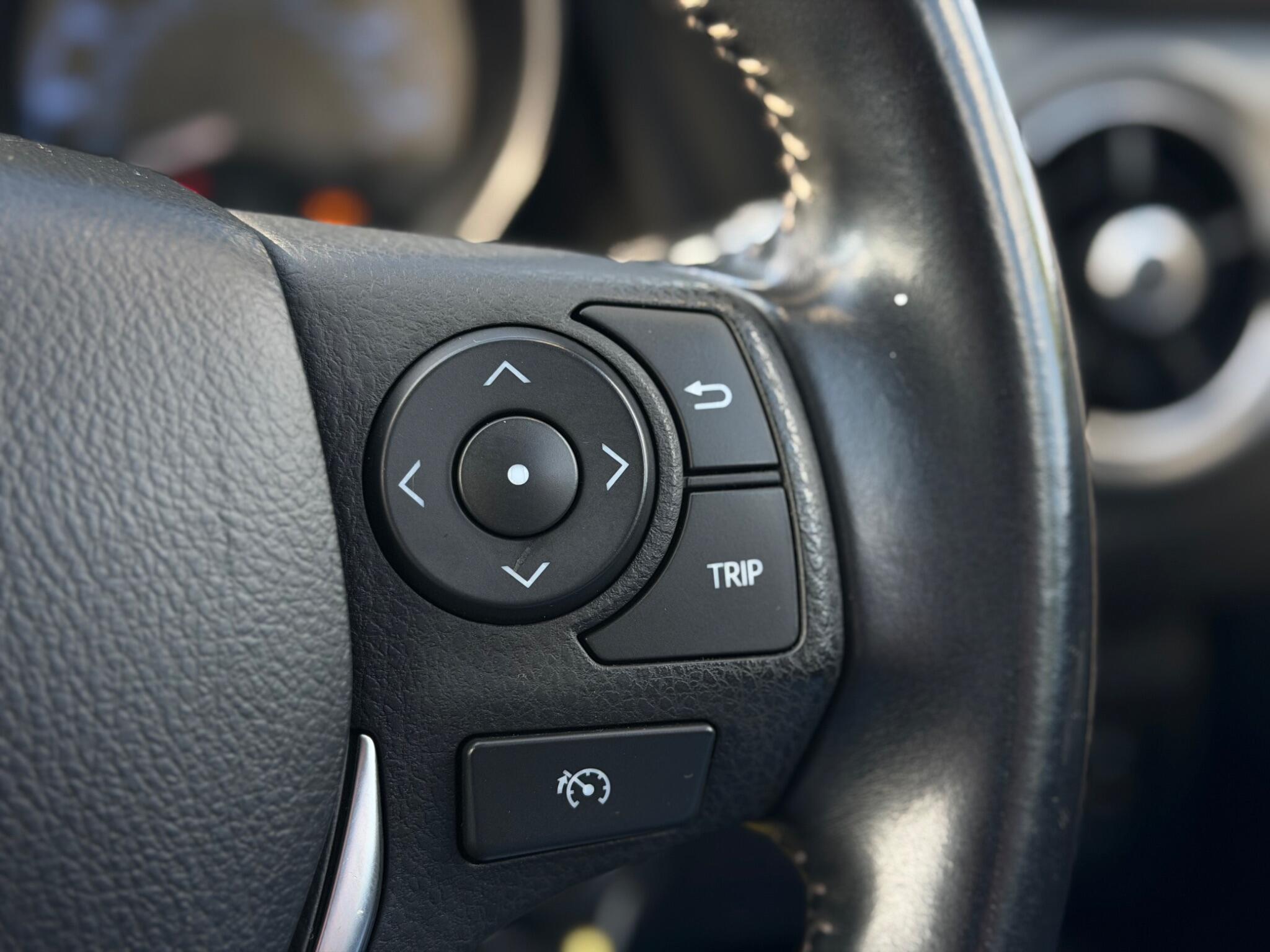 Toyota Auris view 17