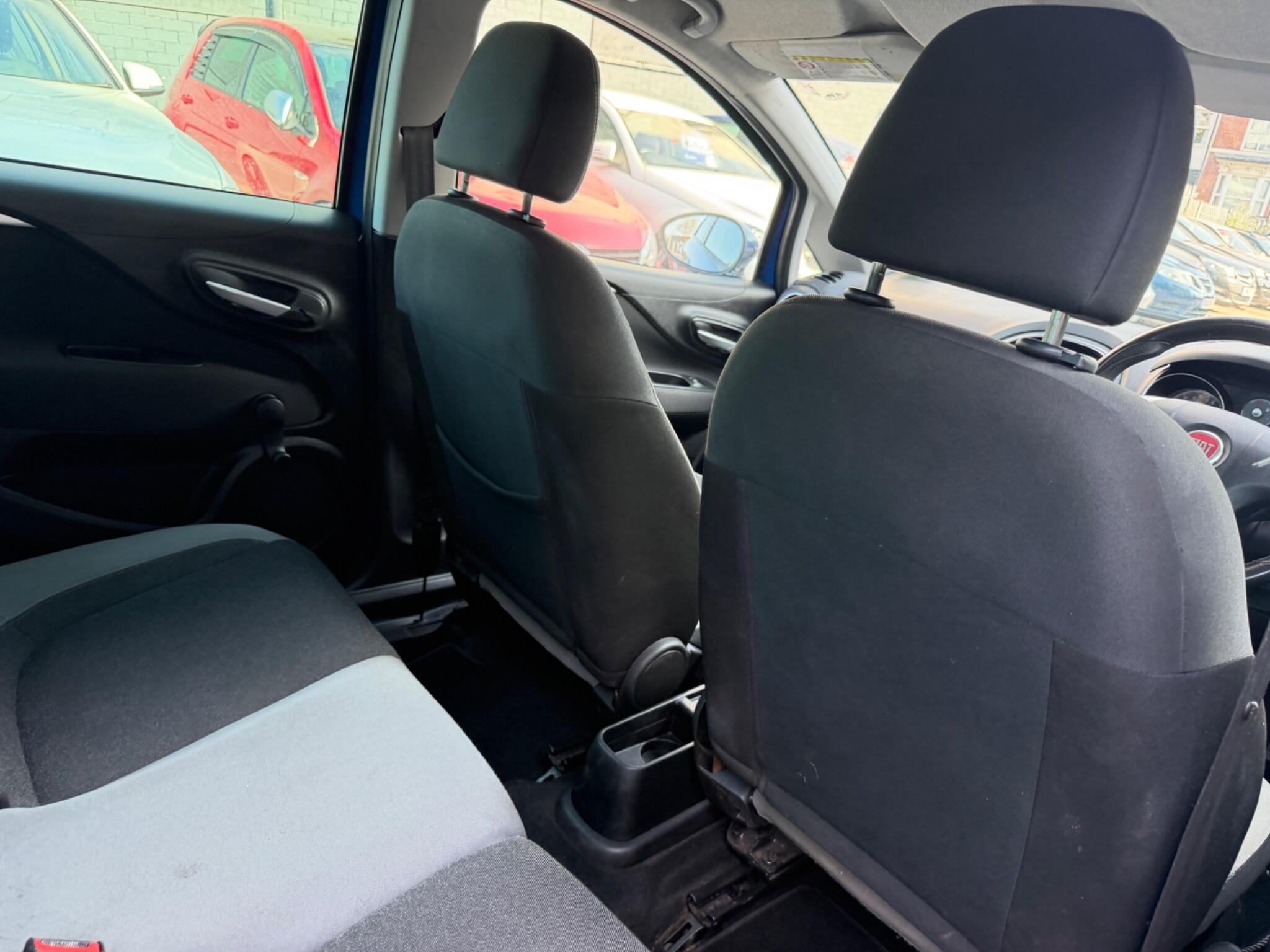 Fiat Punto view 21