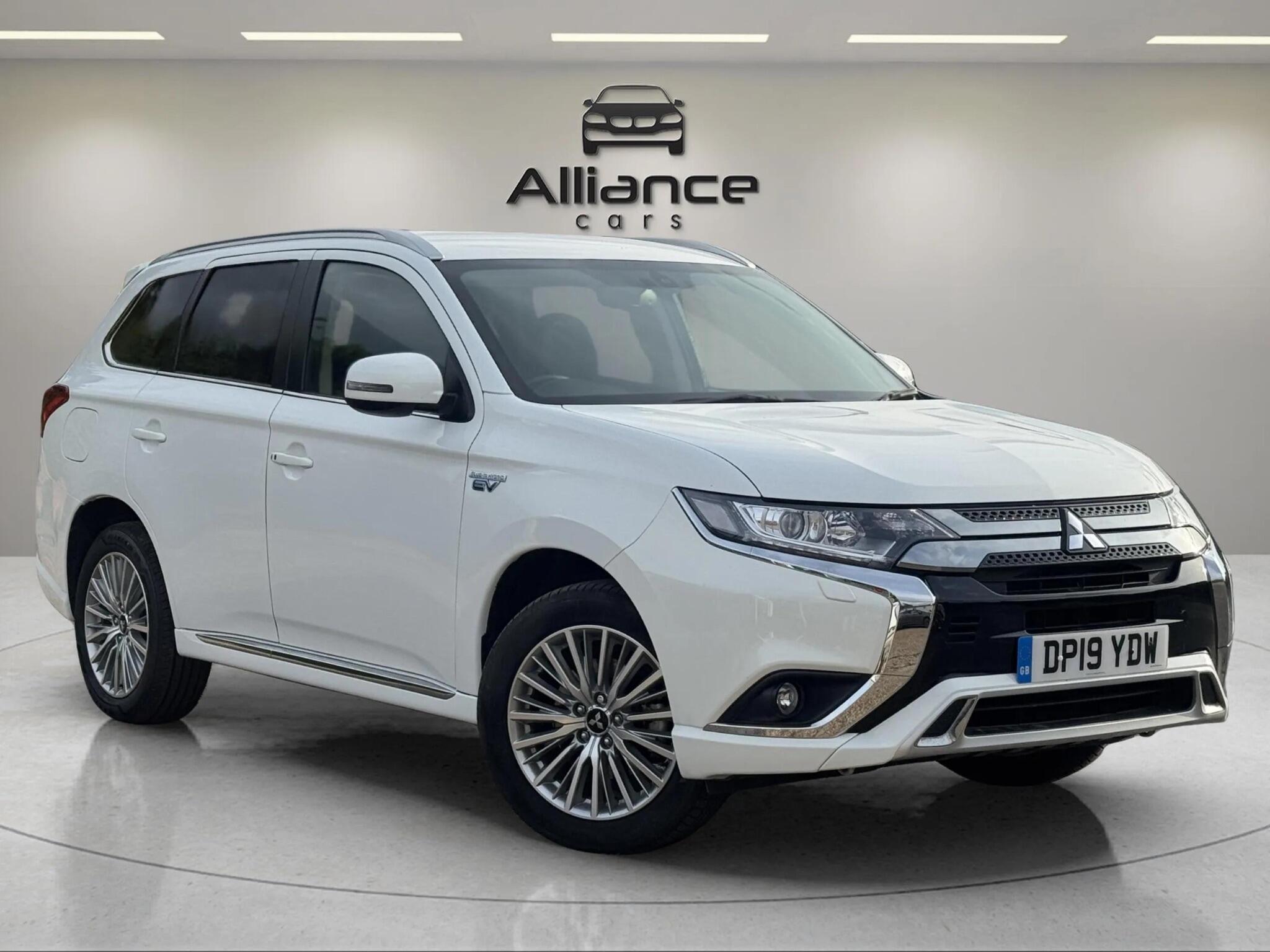 Mitsubishi Outlander view 73