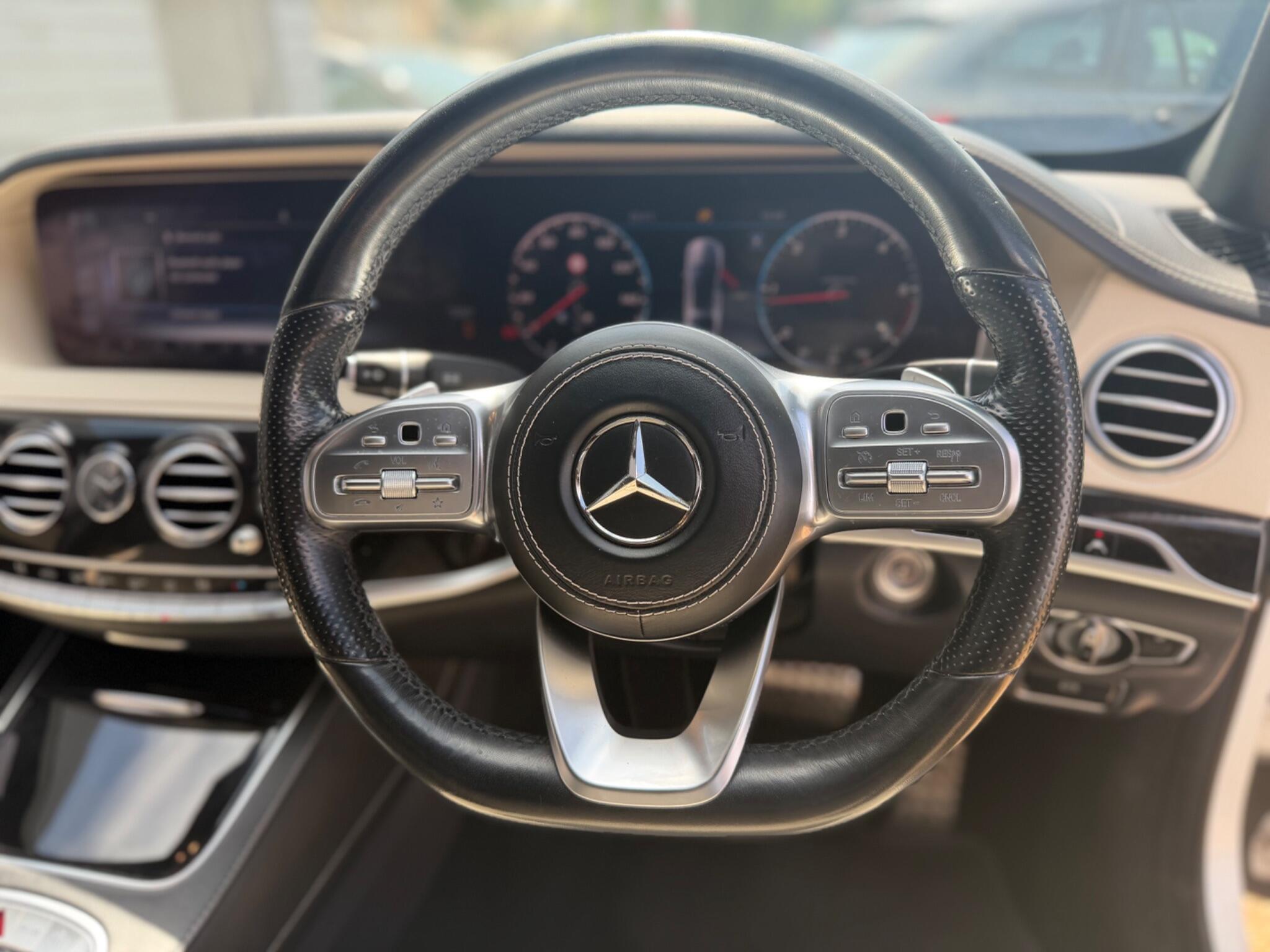 Mercedes-Benz S Class view 19