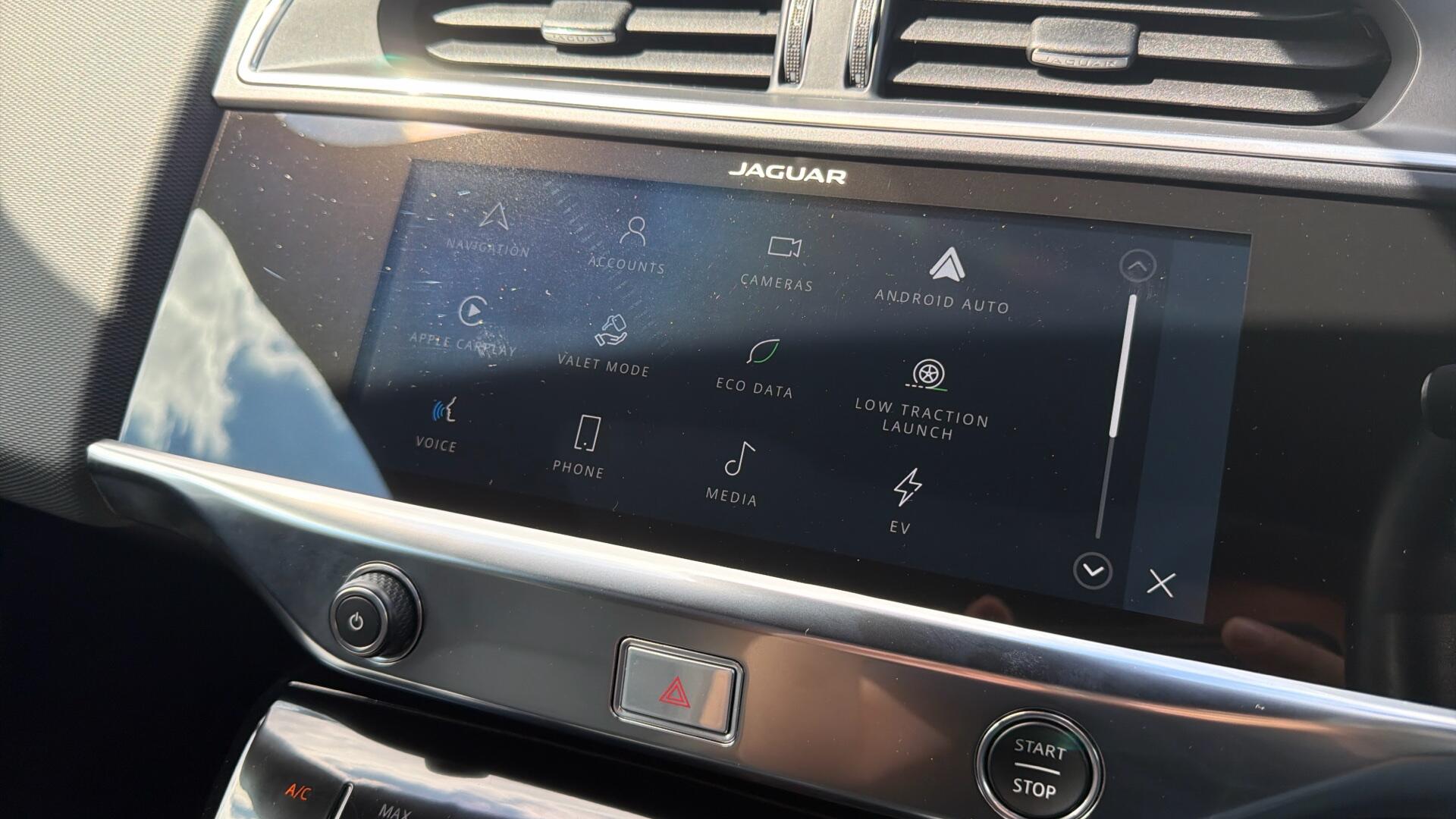 Jaguar I-Pace view 39