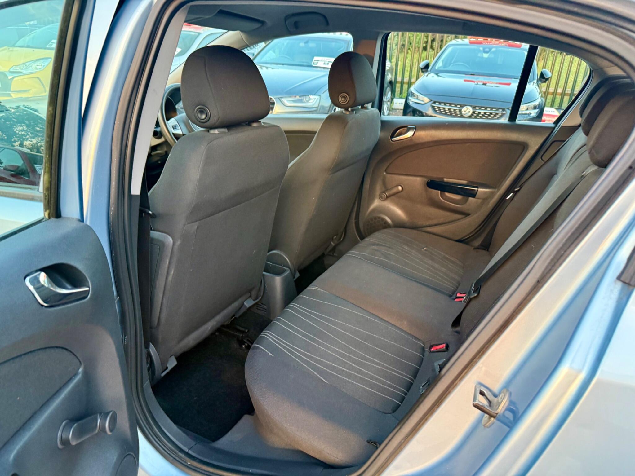 Vauxhall Corsa view 29