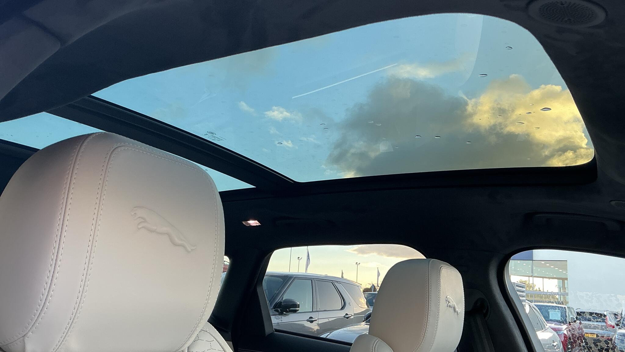 Jaguar F-Pace view 20