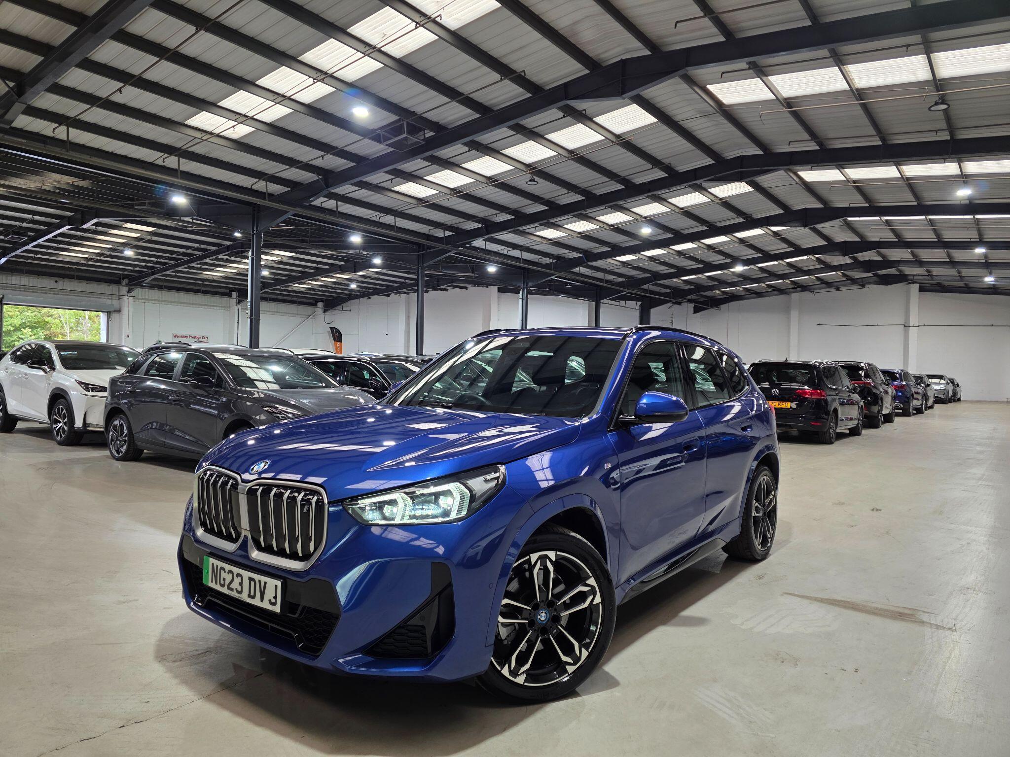 BMW Ix1 main image