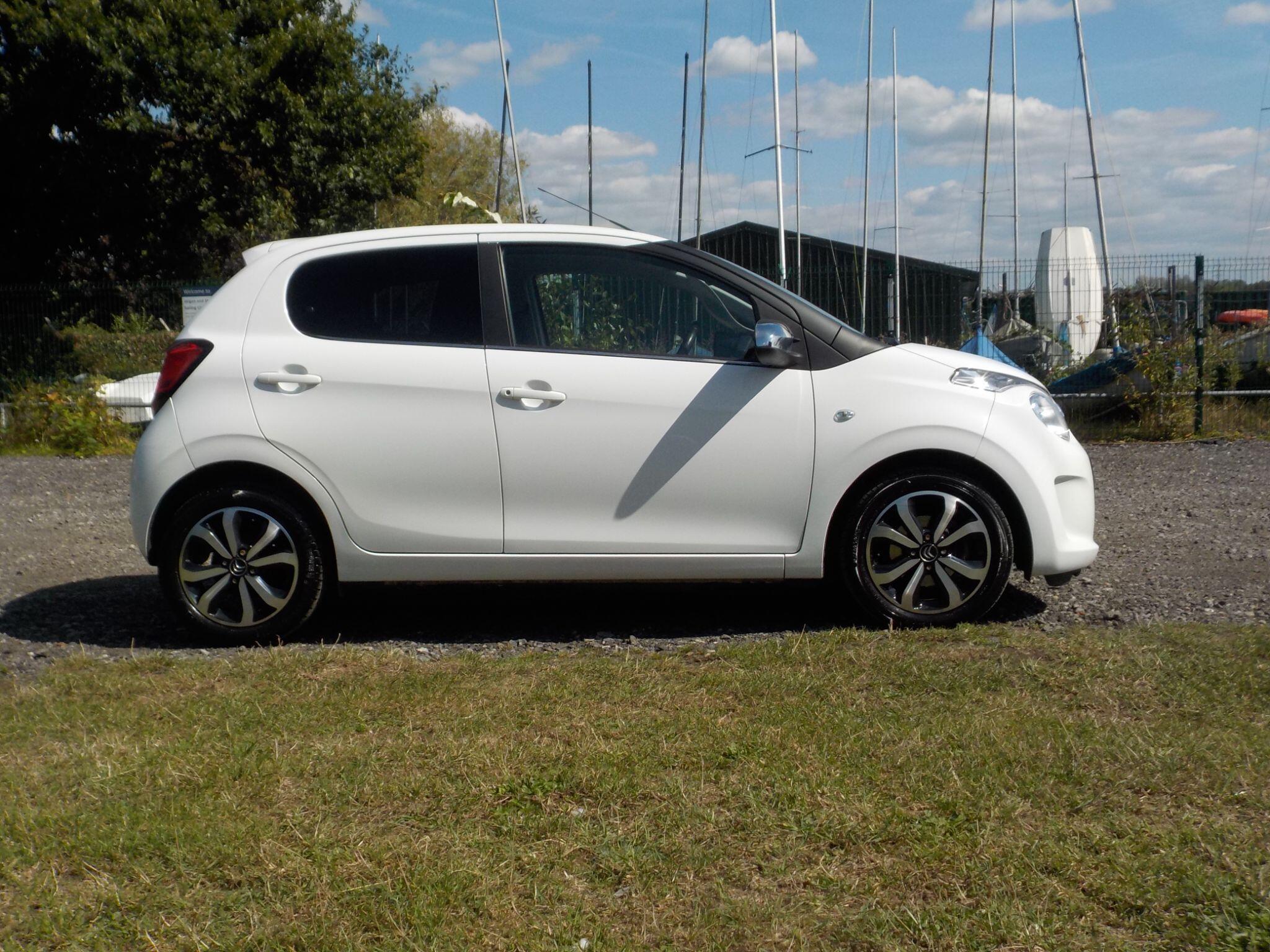 Citroen C1 1.0 VTi Shine Euro 6 (s/s) 5dr