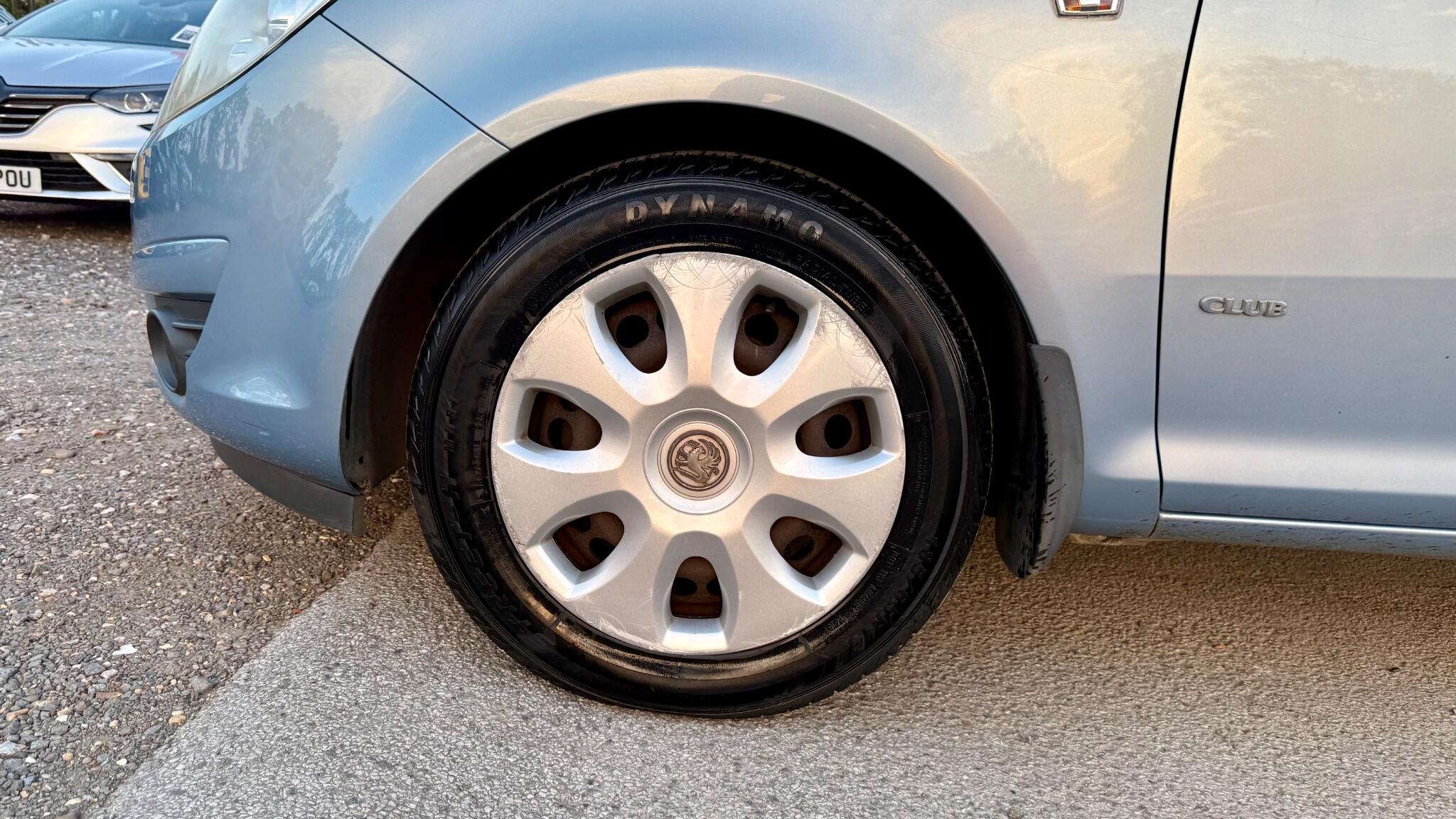 Vauxhall Corsa view 42