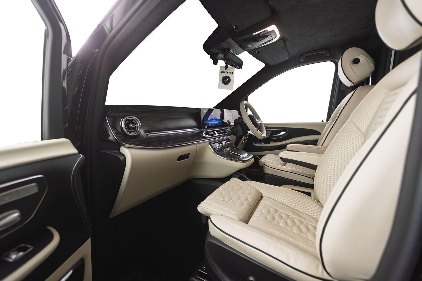 Mercedes-Benz V-Class view 7