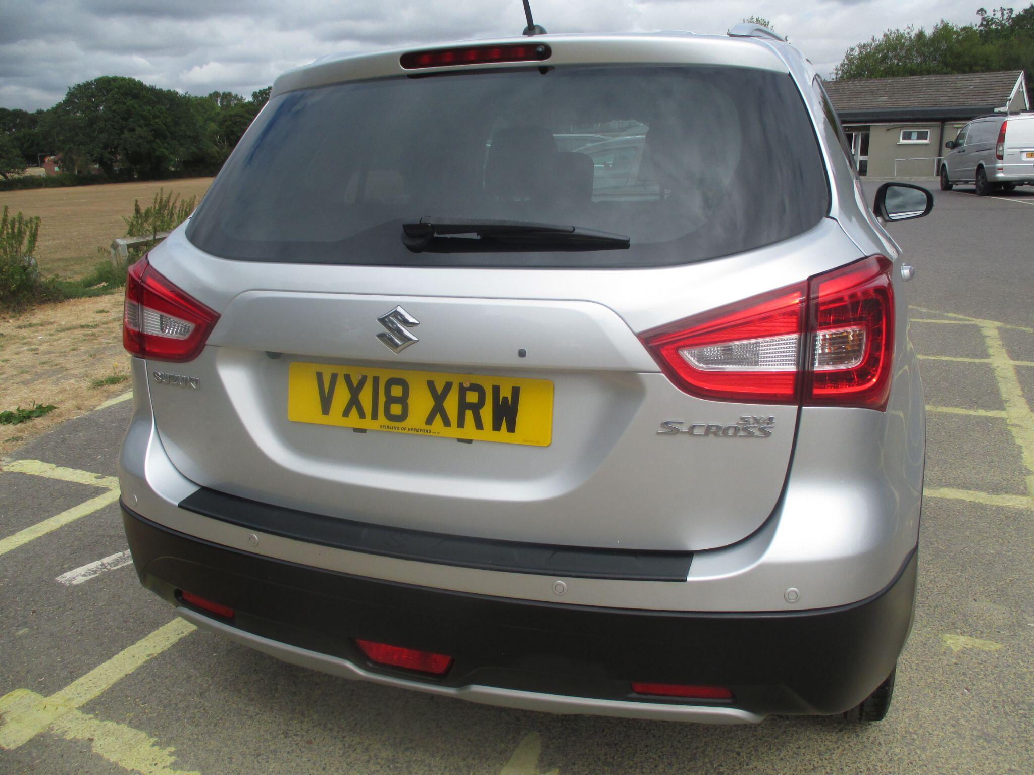Suzuki SX4 S-Cross view 11