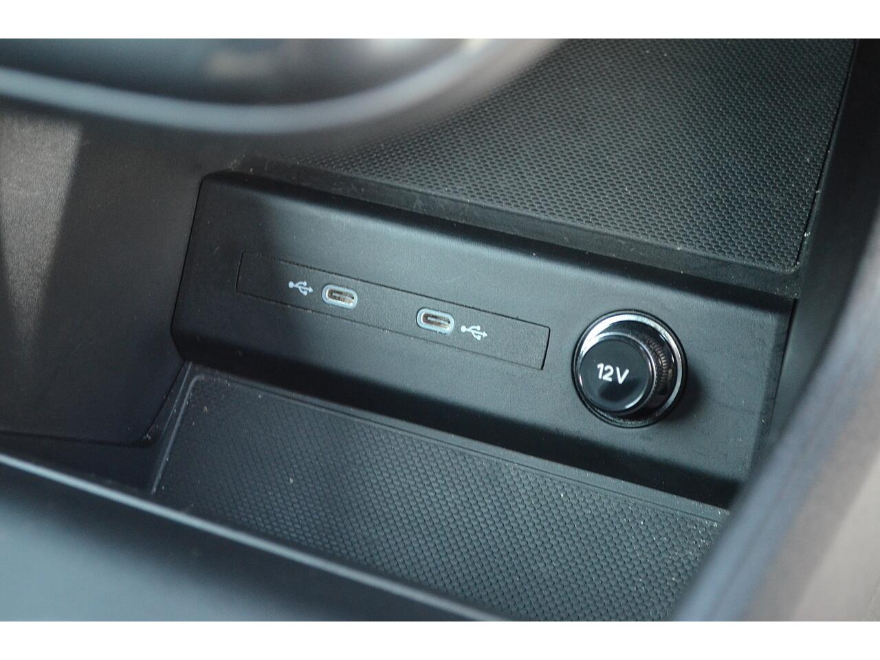 Audi Q4 E-Tron view 26