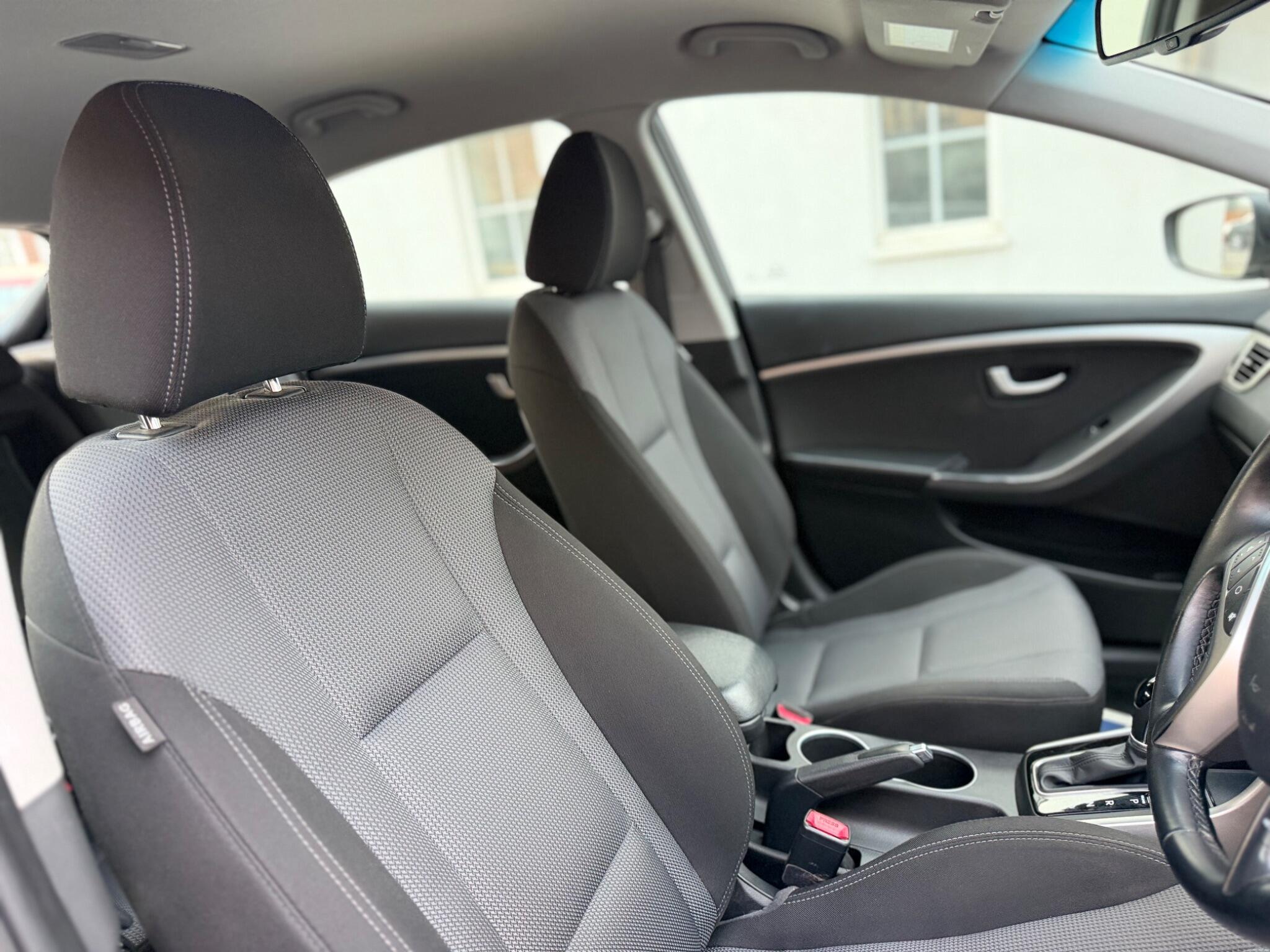 Hyundai i30 view 19