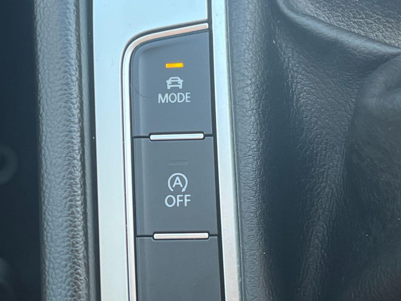 Volkswagen Passat view 18