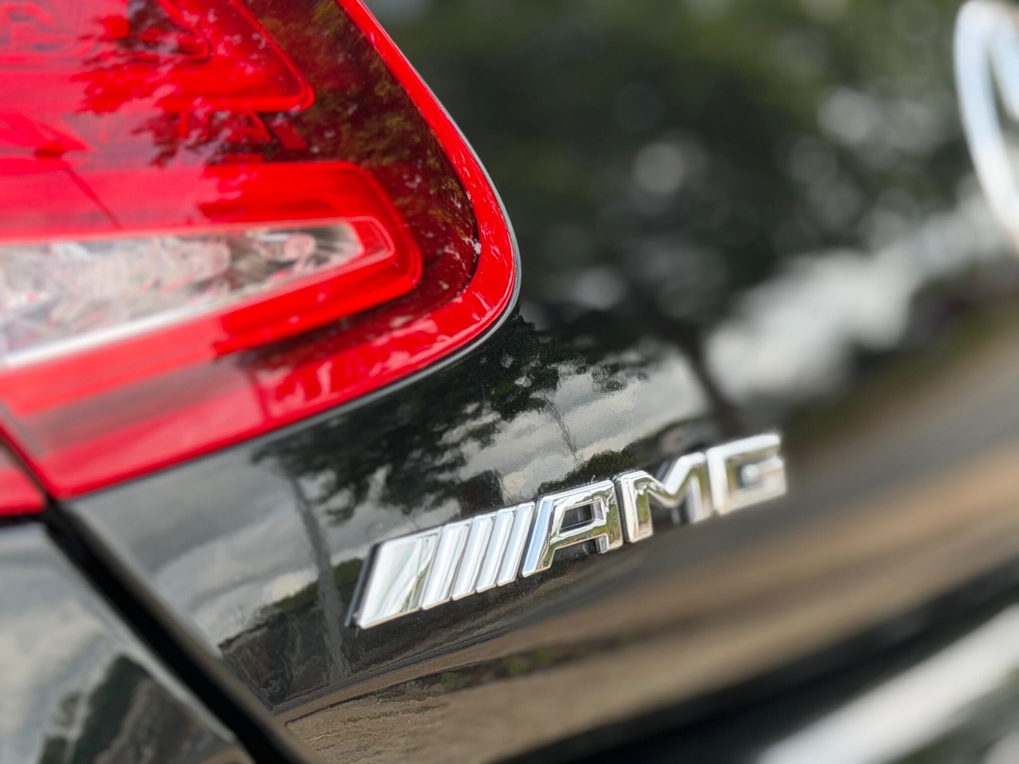 Mercedes-Benz S Class view 28
