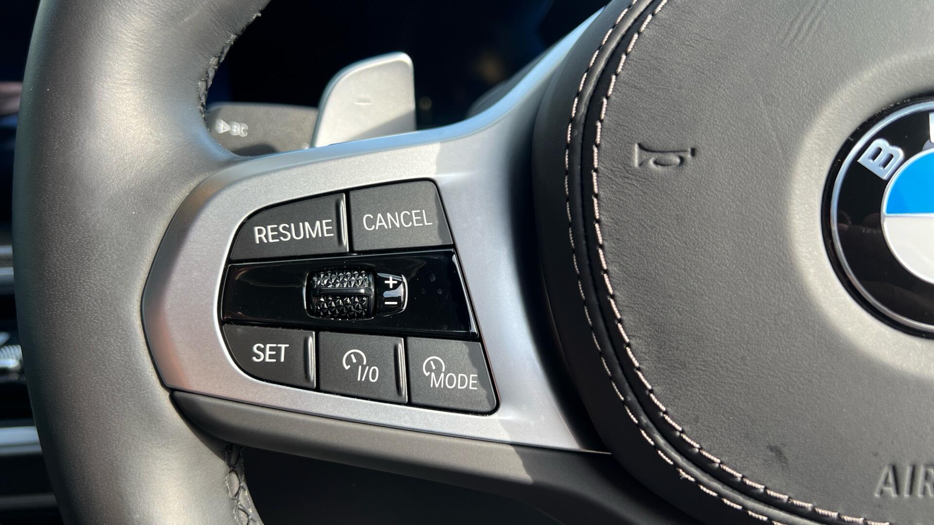 BMW X5 view 17