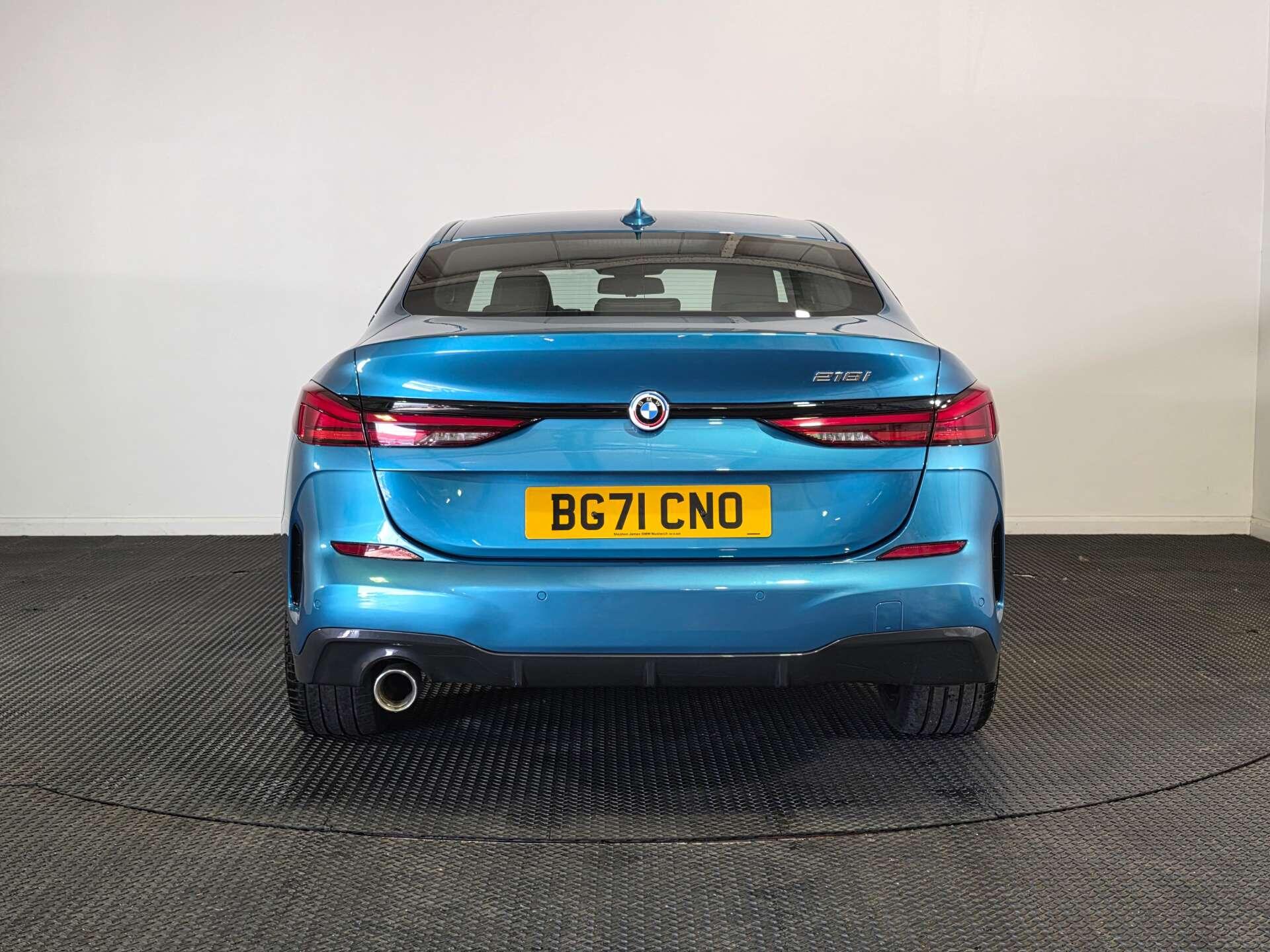 BMW 2 Series view 6