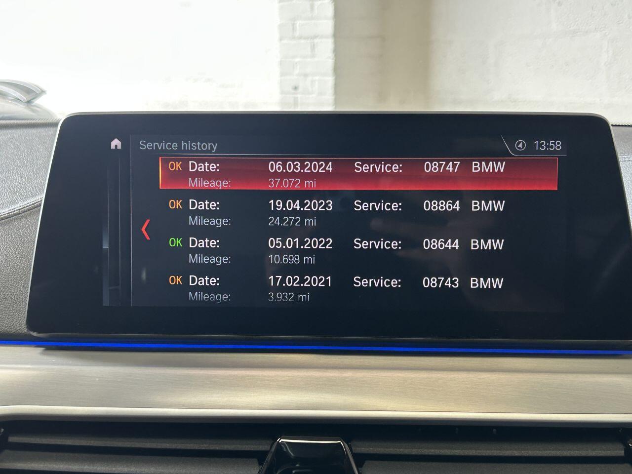 BMW 5 Series view 42
