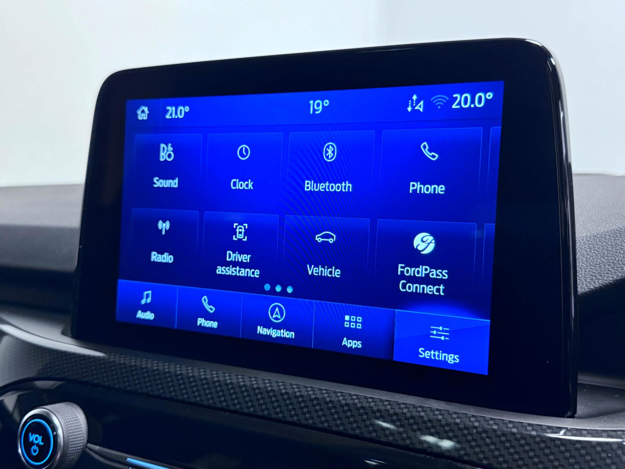 Ford Kuga view 44