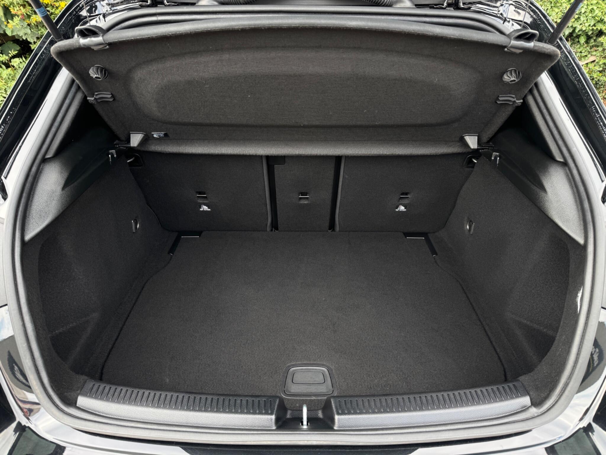Mercedes-Benz A Class view 44