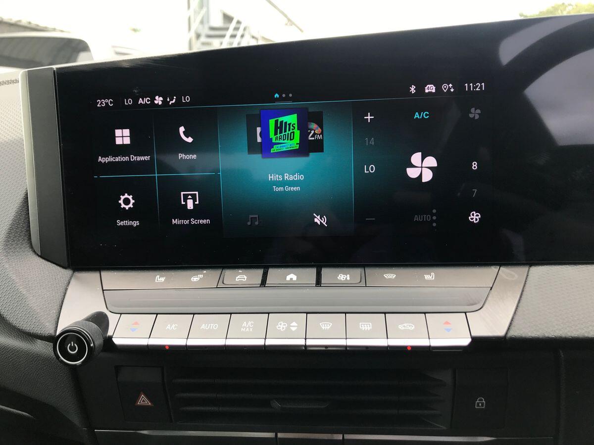 Vauxhall Astra view 13