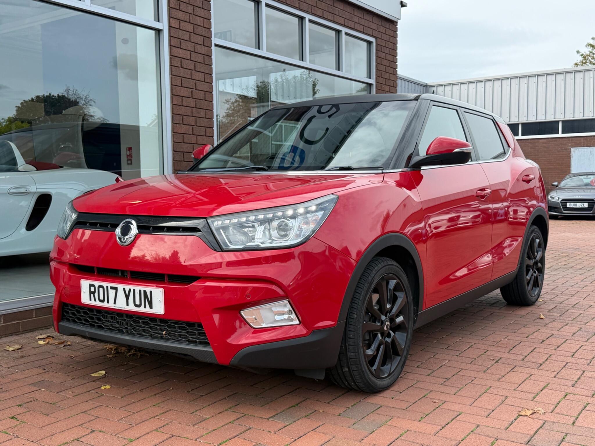 KGM Tivoli view 7