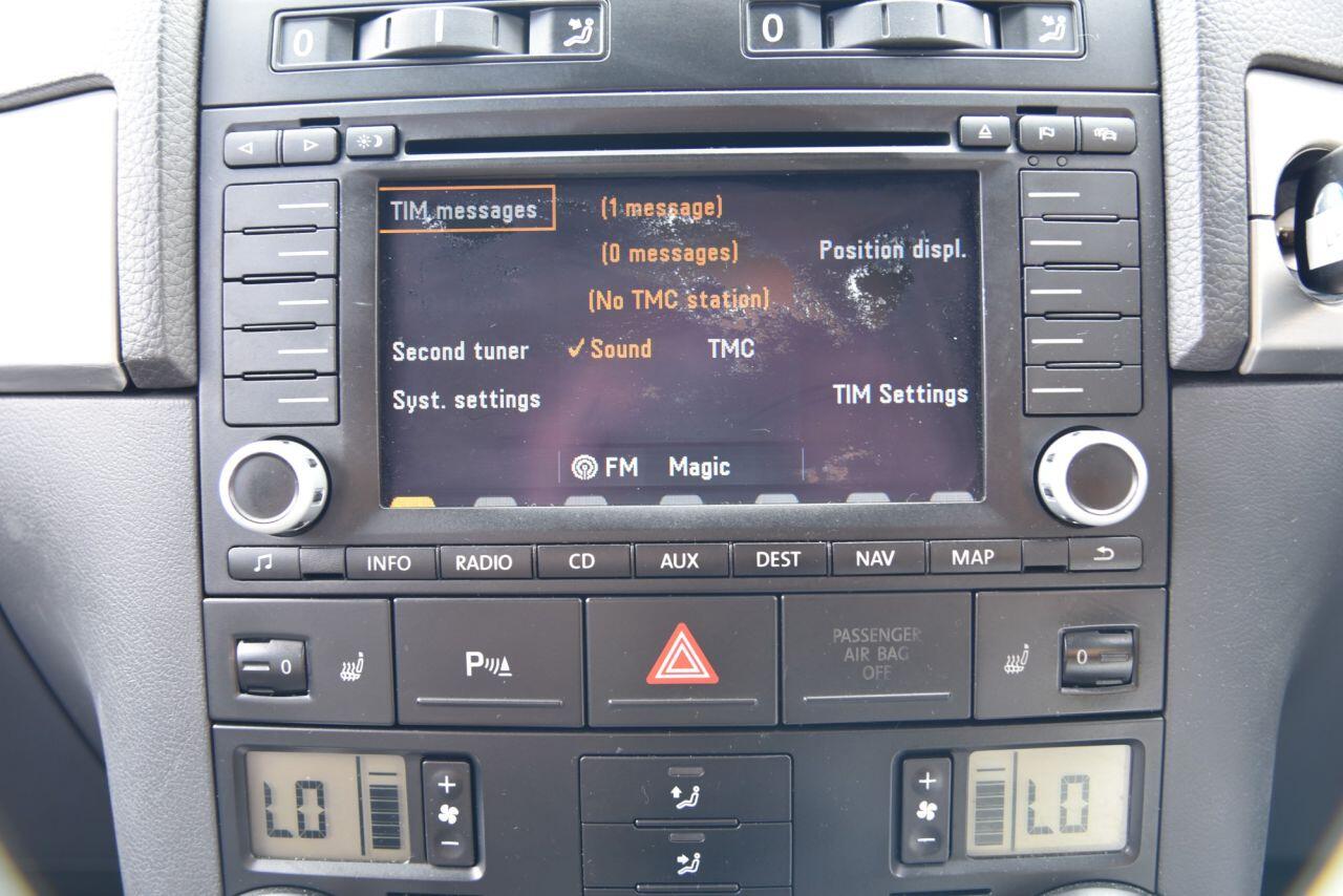 Volkswagen Touareg view 36