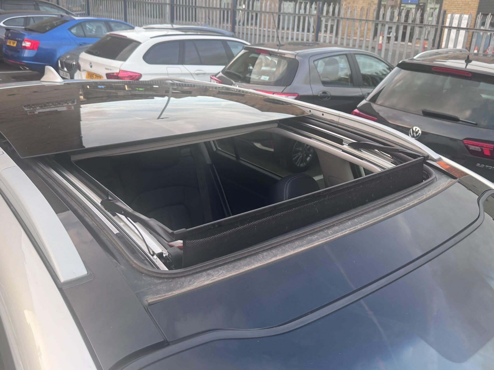 Kia Sportage view 45