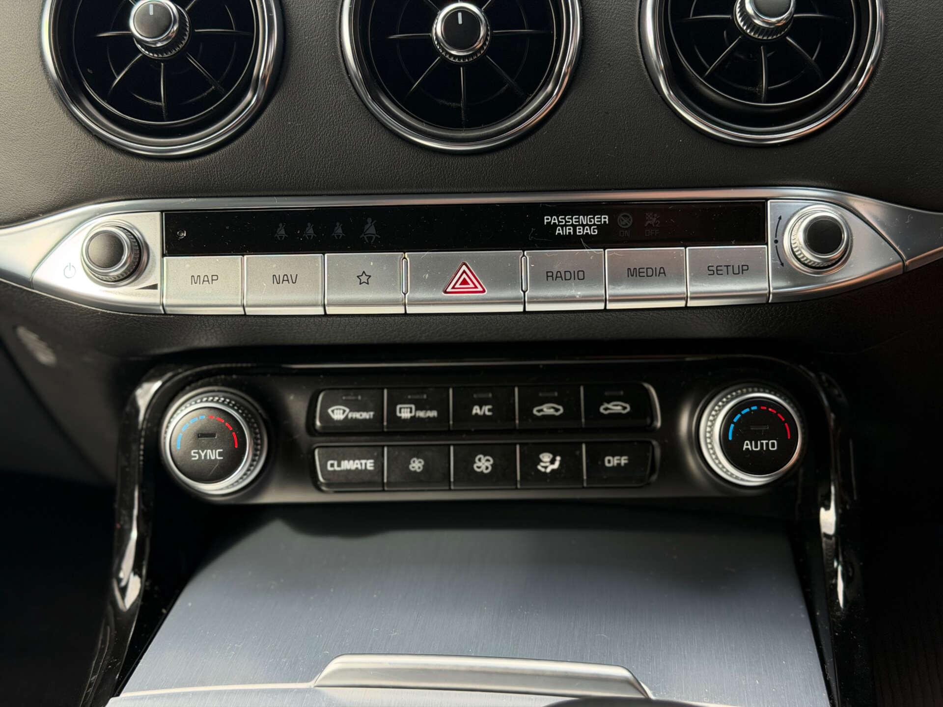 Kia Stinger view 40