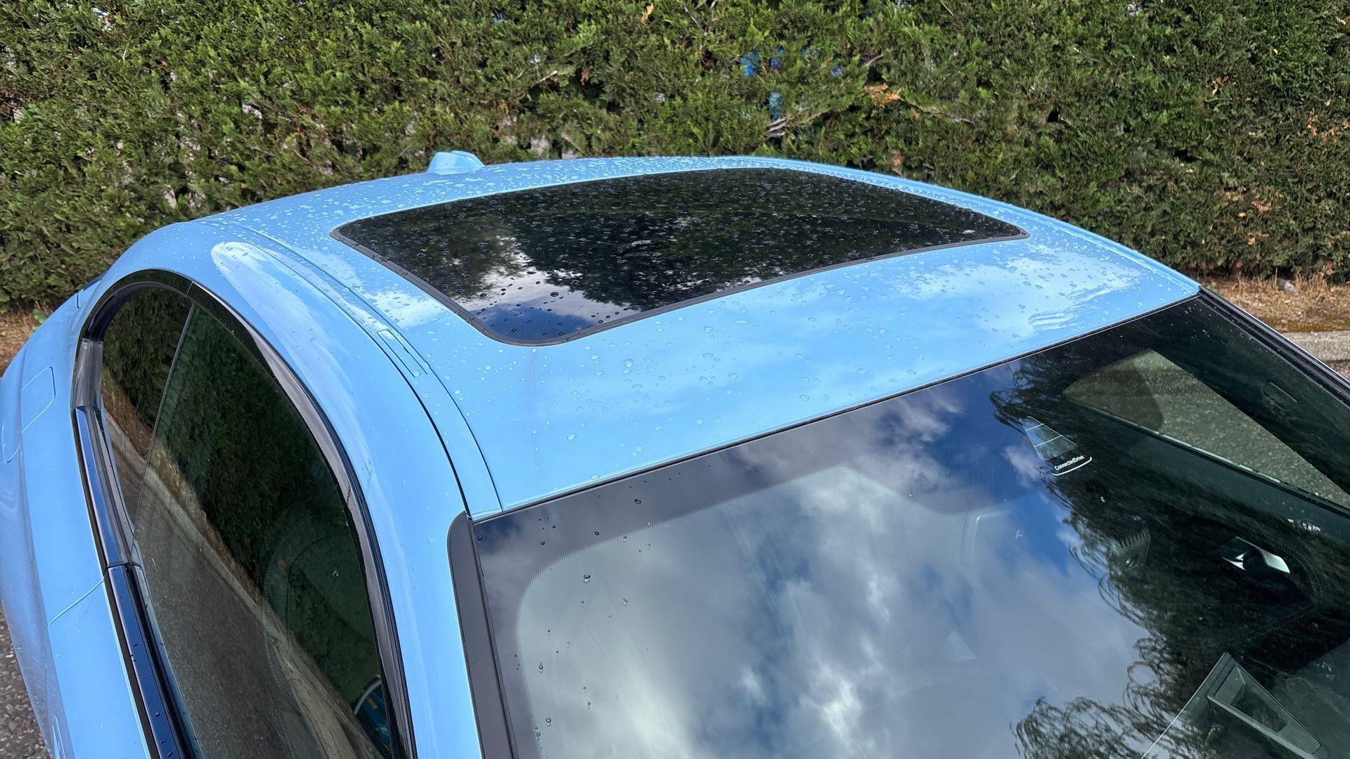 BMW 2 Series view 21