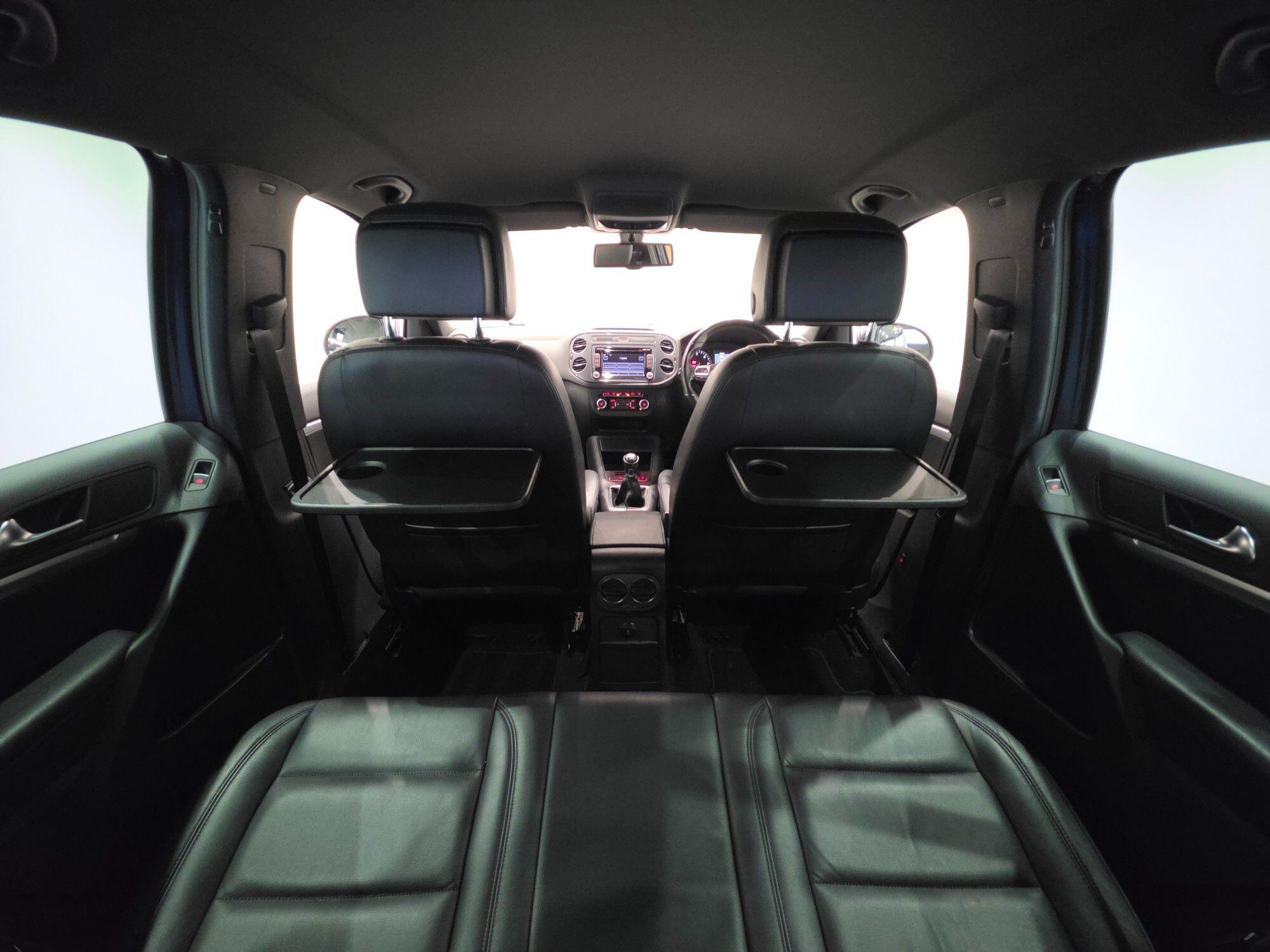 Volkswagen Tiguan view 22