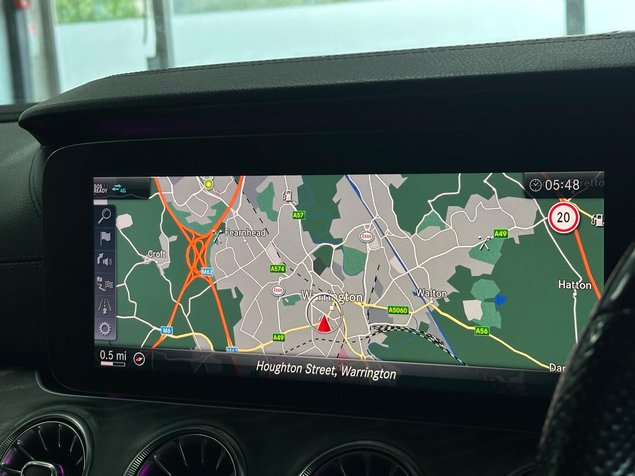 Mercedes-Benz CLS view 30