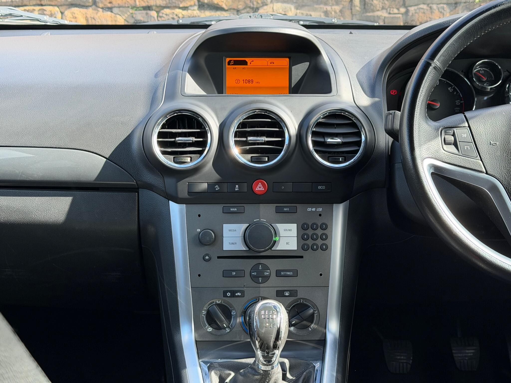 Vauxhall Antara view 24