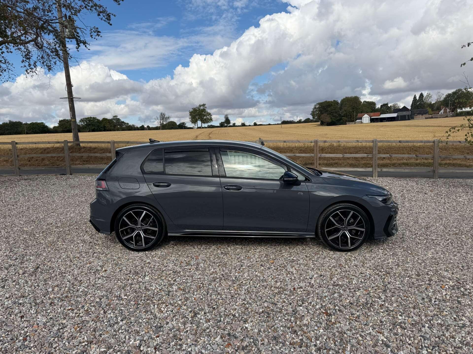 Volkswagen Golf view 5