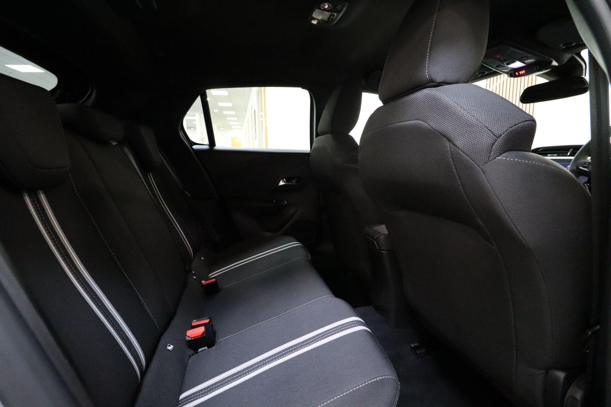 Vauxhall Corsa view 13