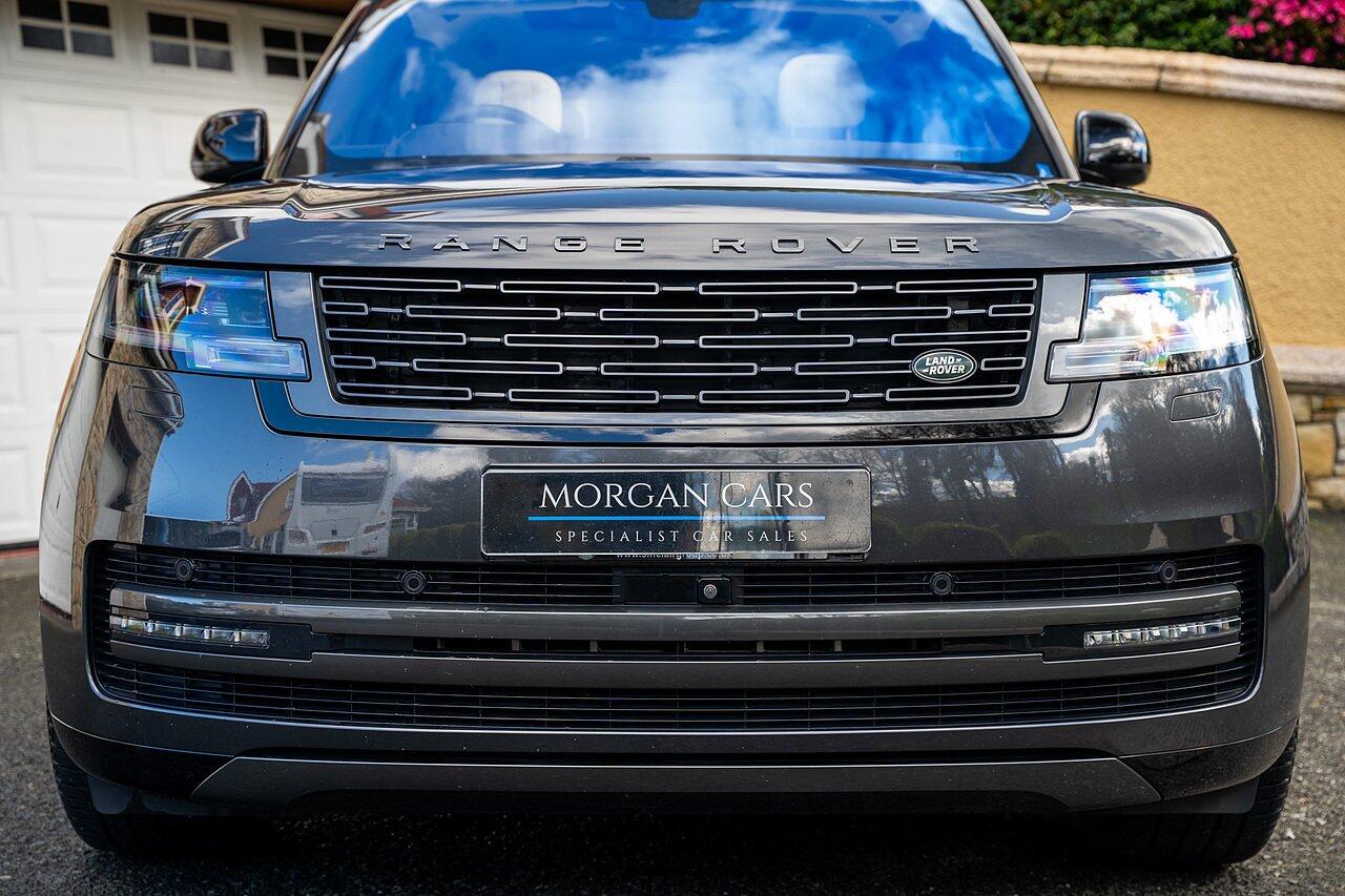 Land Rover Range Rover view 34