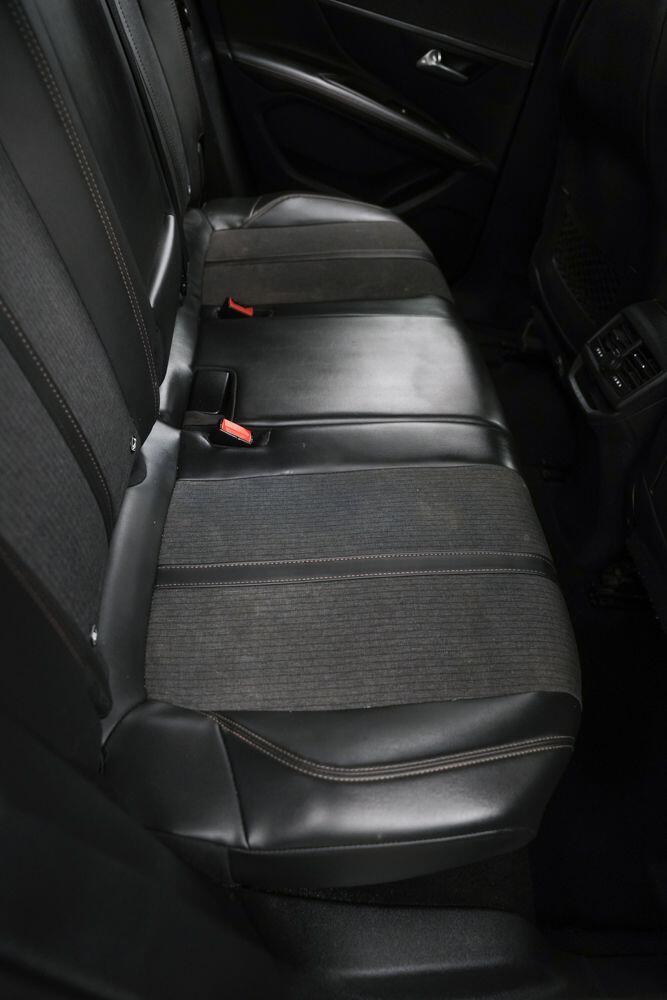 Peugeot 3008 view 14