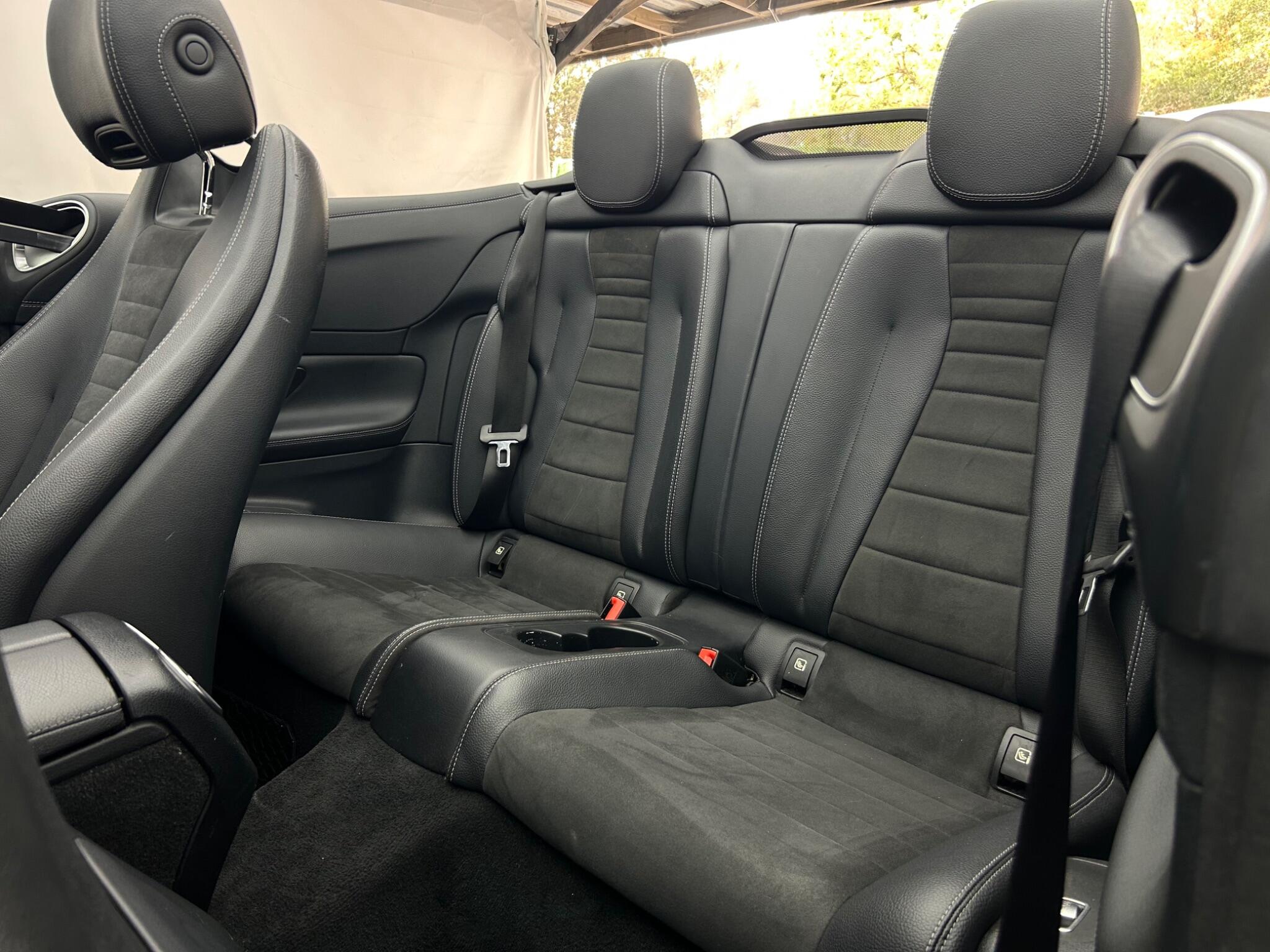 Mercedes-Benz E-Class view 24