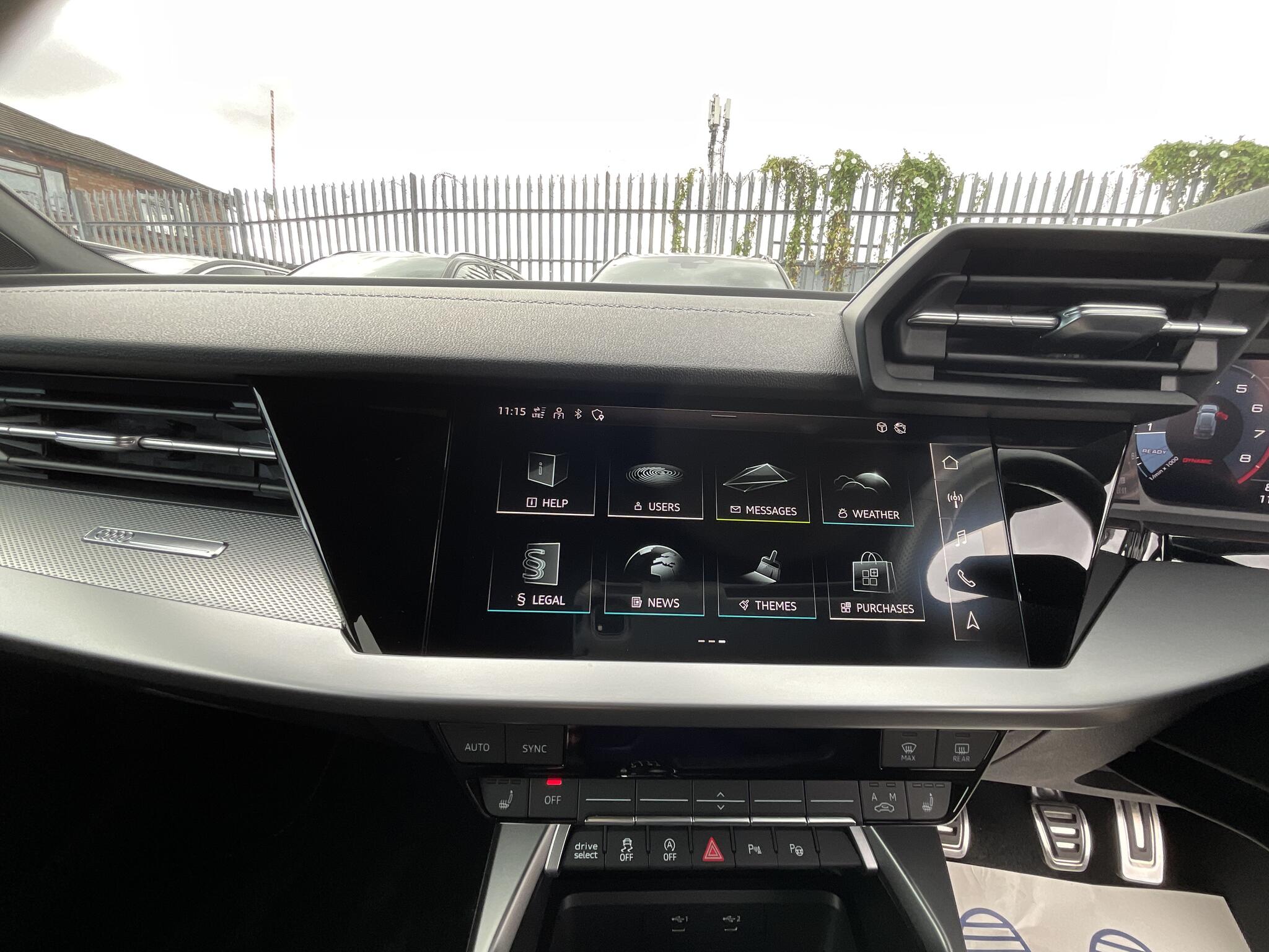 Audi A3 view 32